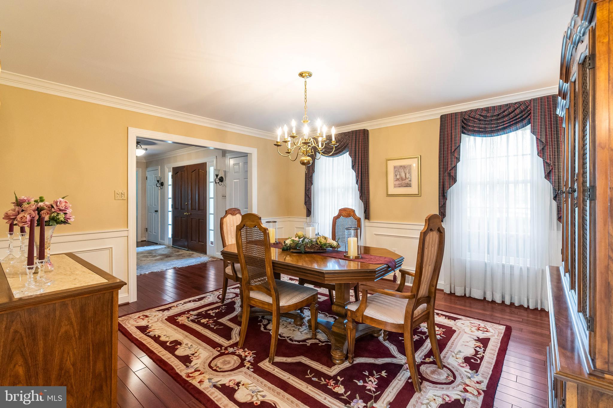 SHADOW OAK - Residential