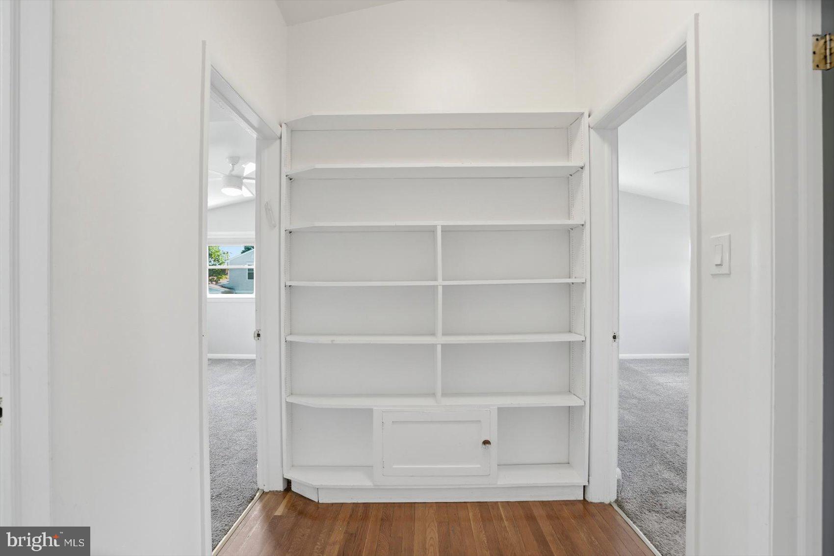 MEADOWOOD - Residential