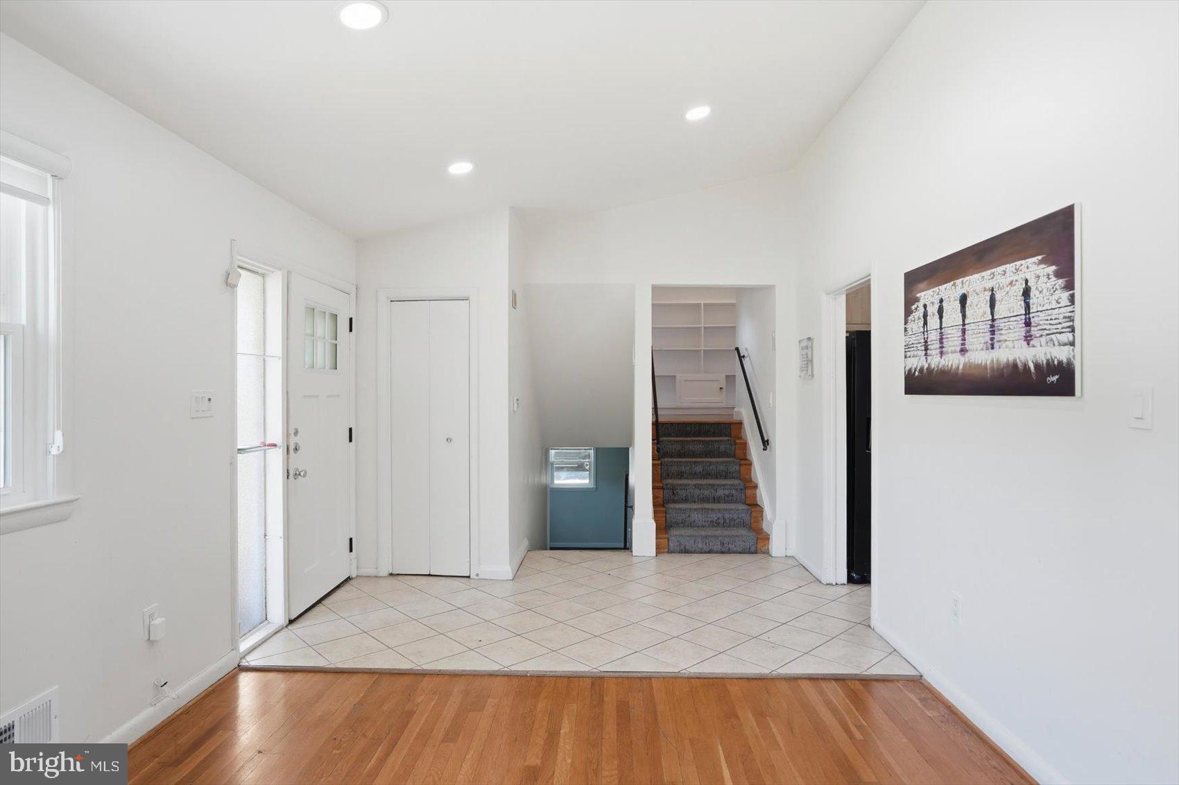 MEADOWOOD - Residential