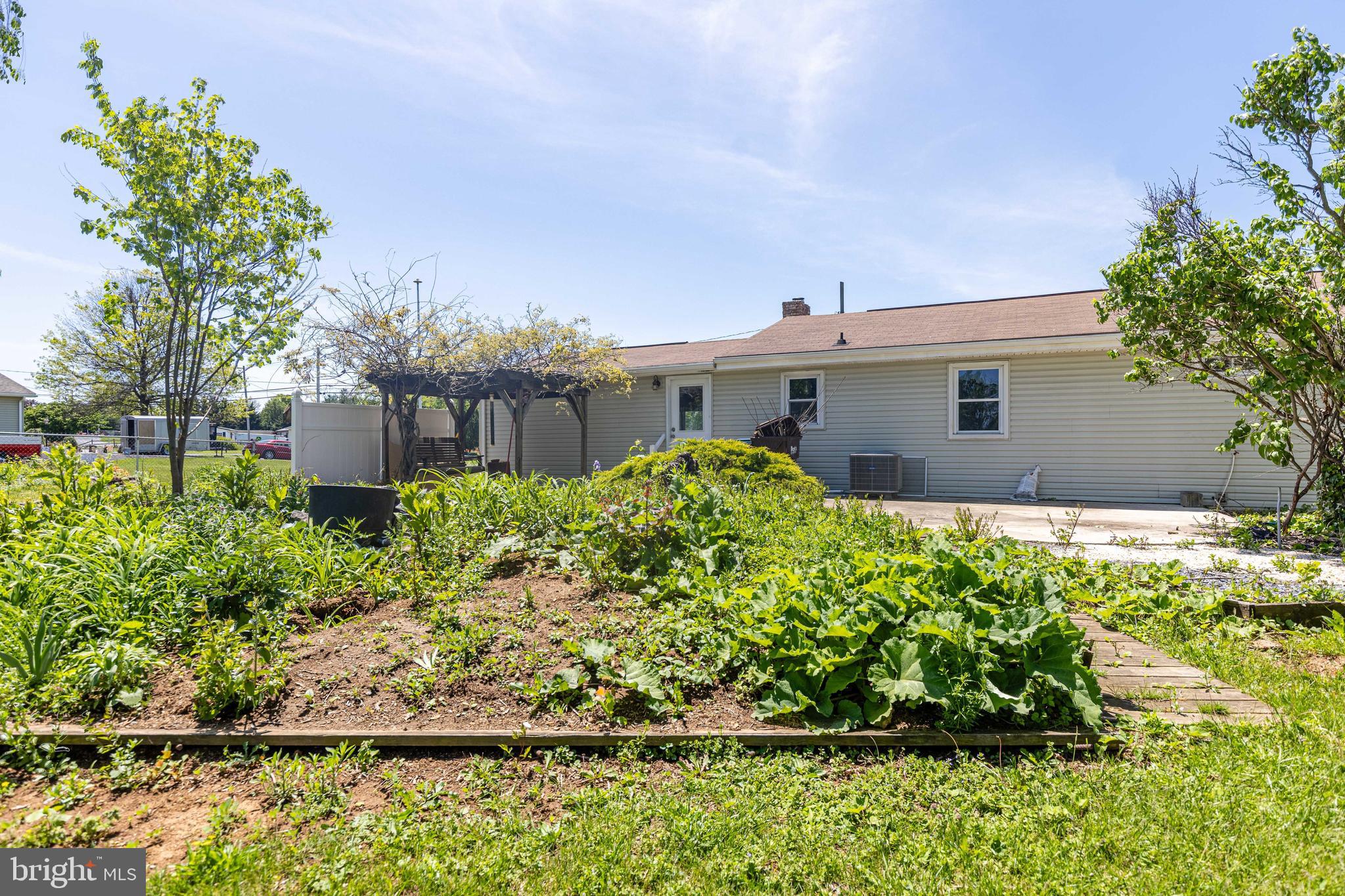 553 WILLIAMSON ROAD