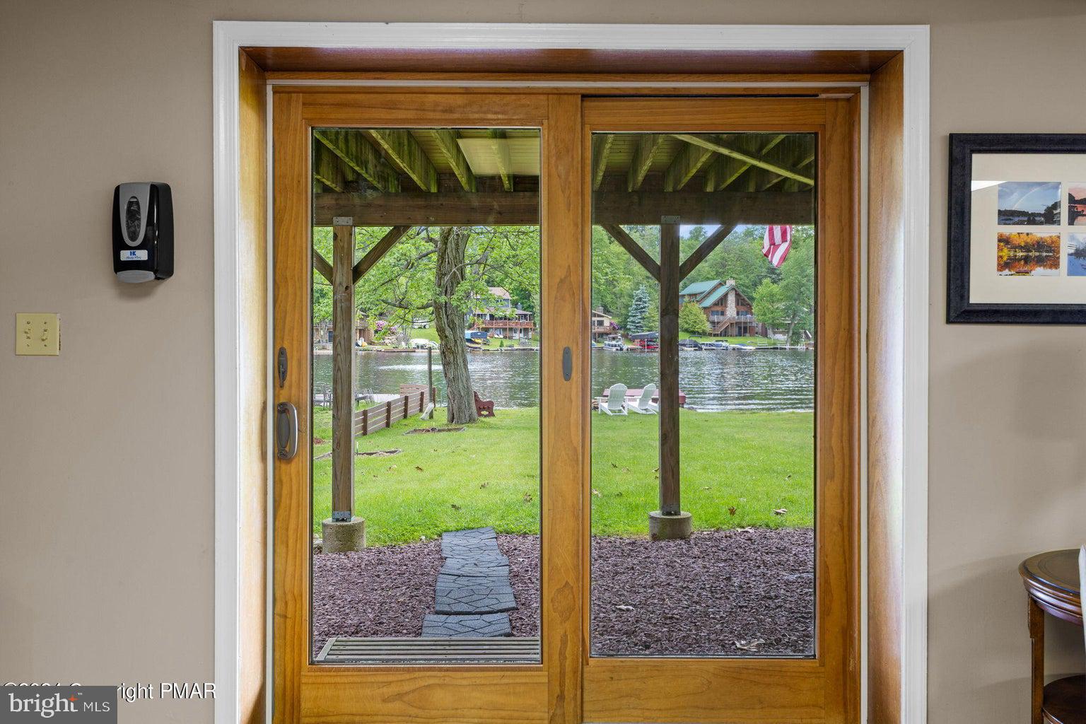 LAKE HARMONY - Residential