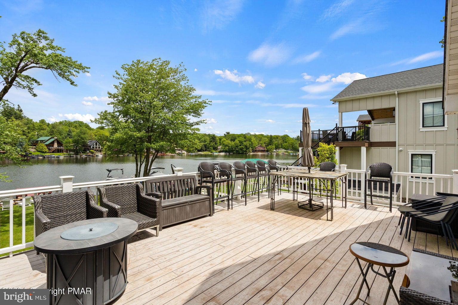 LAKE HARMONY - Residential