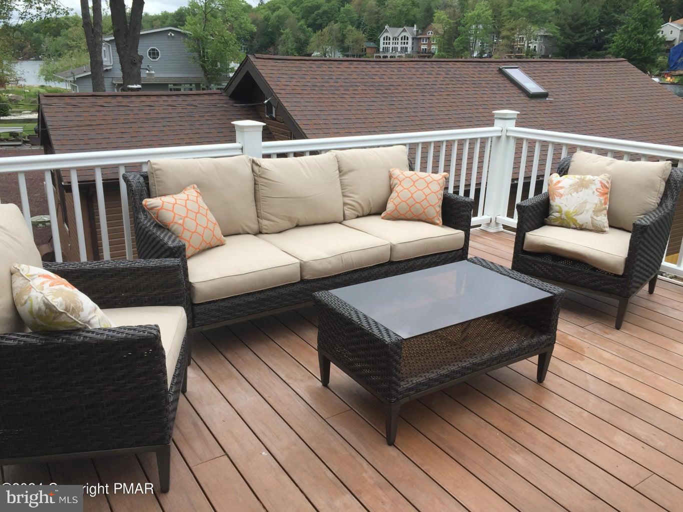 LAKE HARMONY - Residential