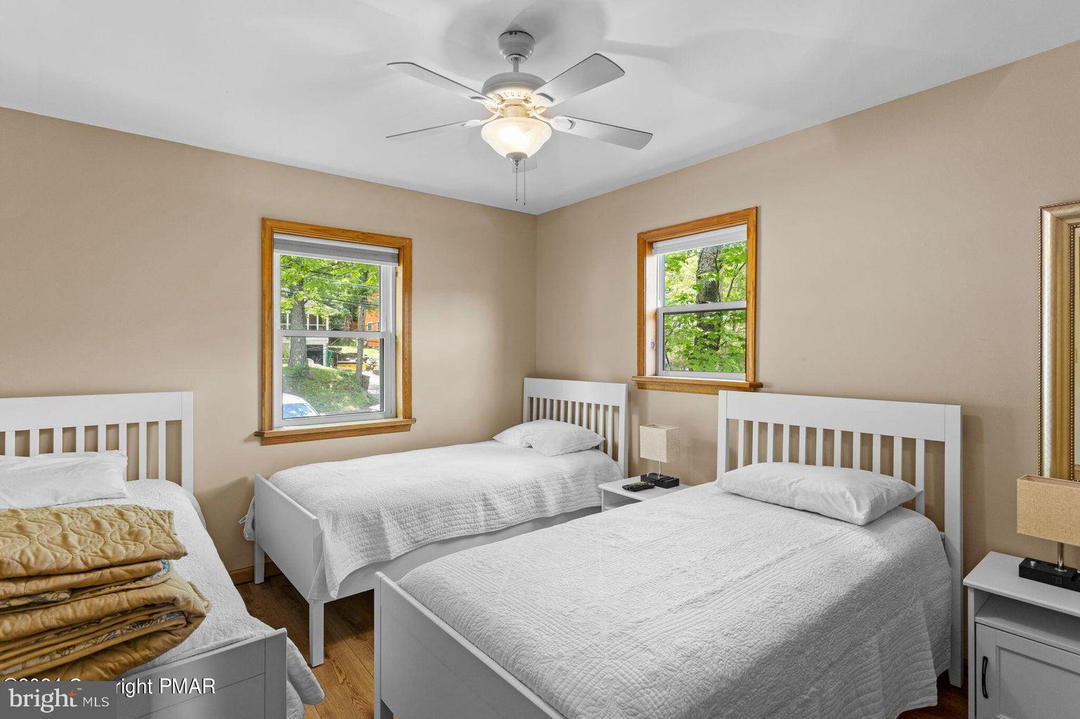 LAKE HARMONY - Residential