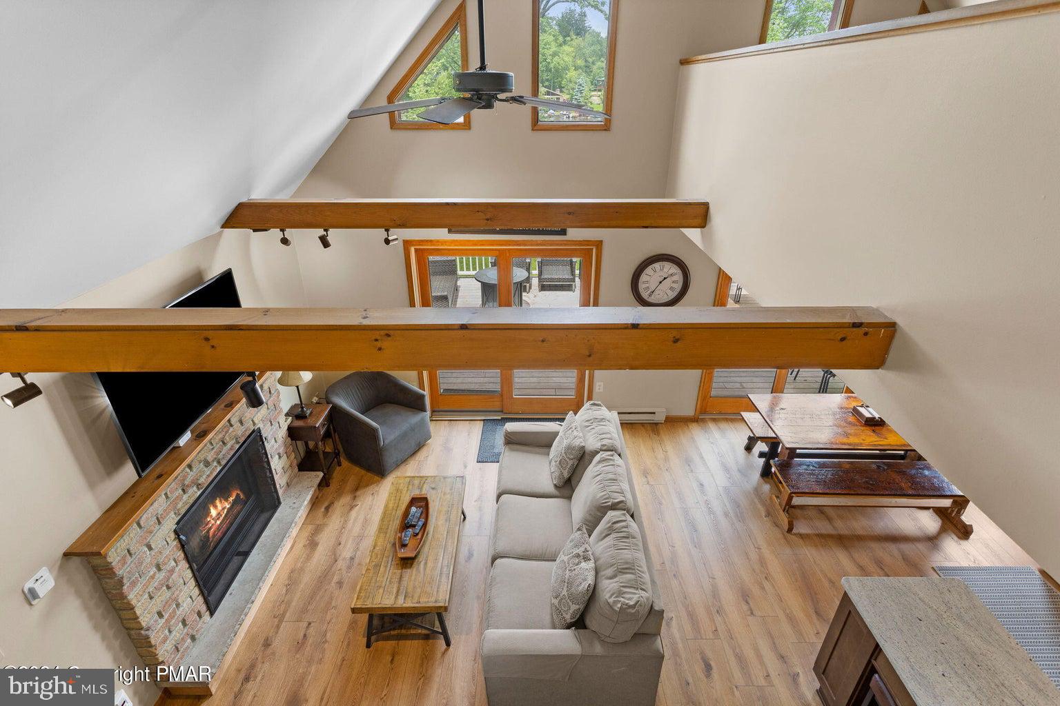 LAKE HARMONY - Residential