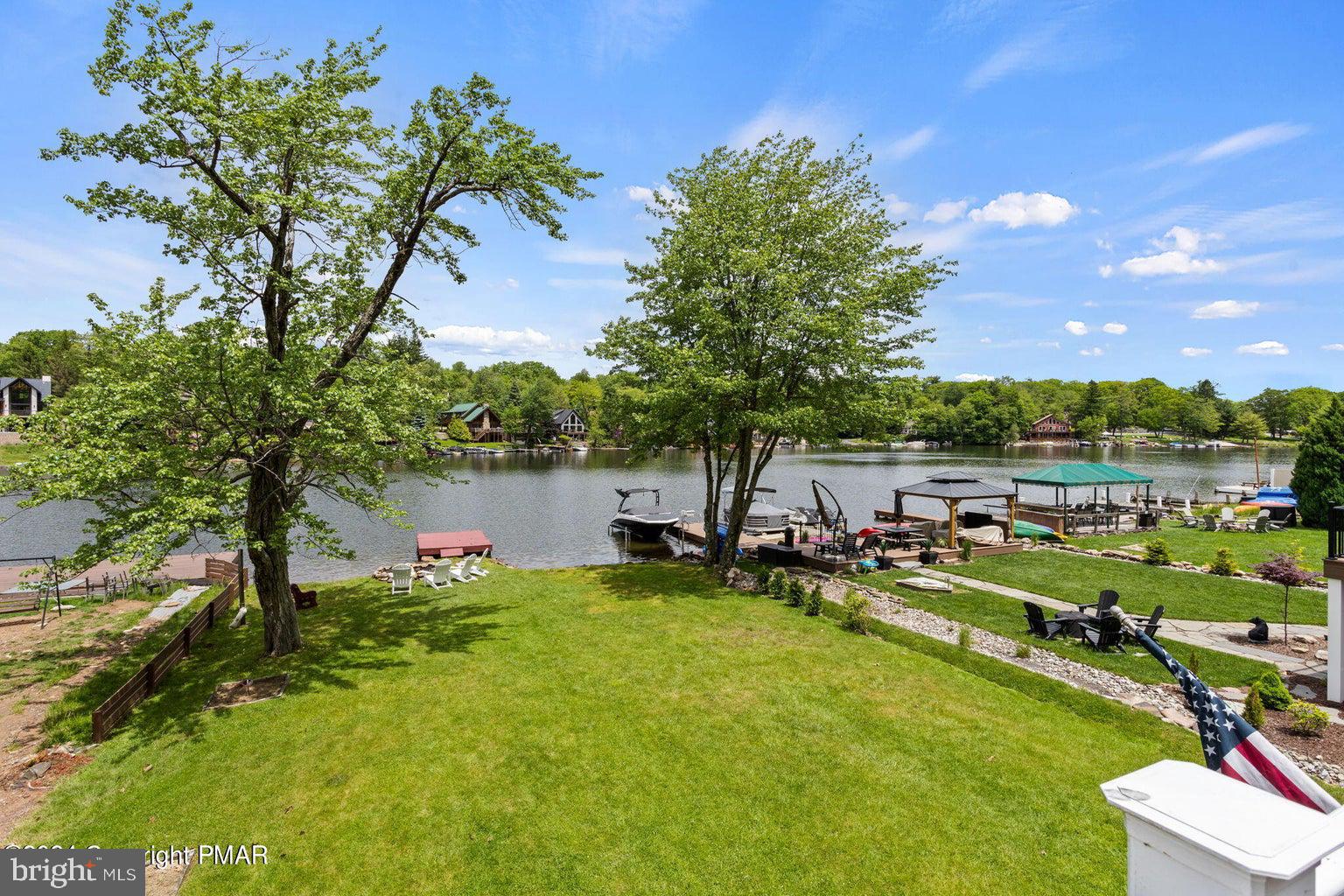 LAKE HARMONY - Residential