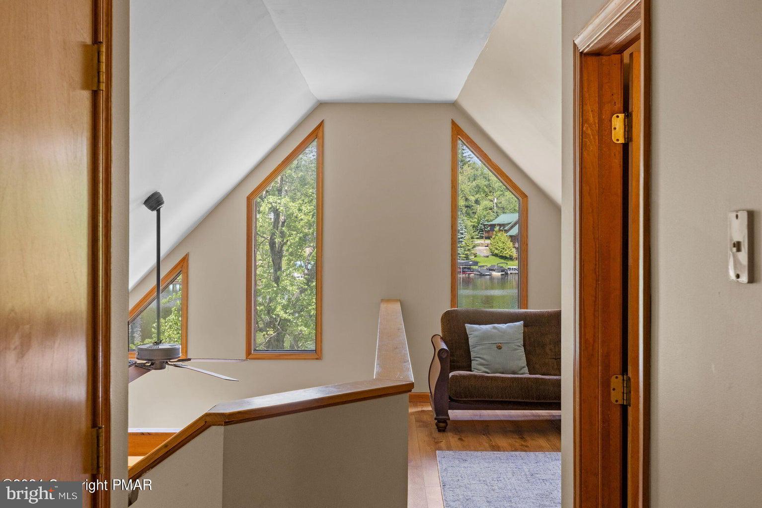 LAKE HARMONY - Residential