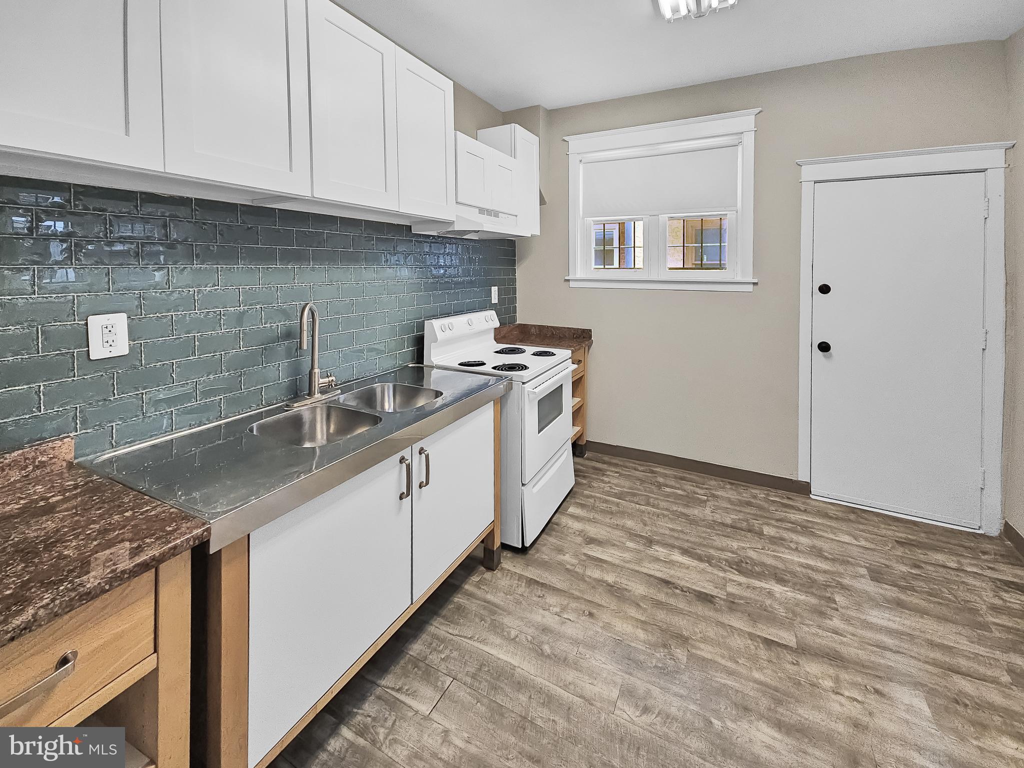 WEST PASSYUNK - Residential Lease