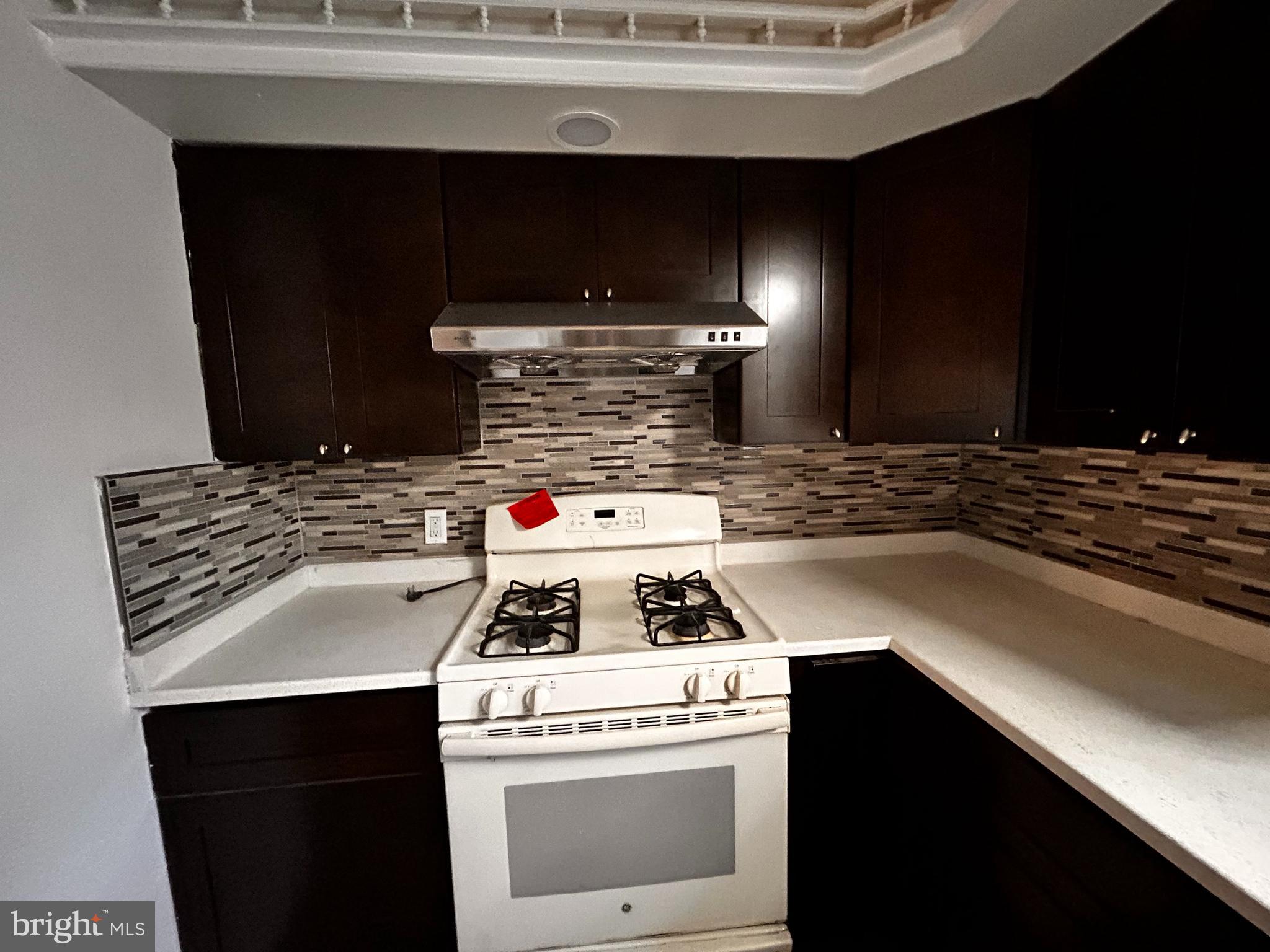 1602 PHILADELPHIA PIKE