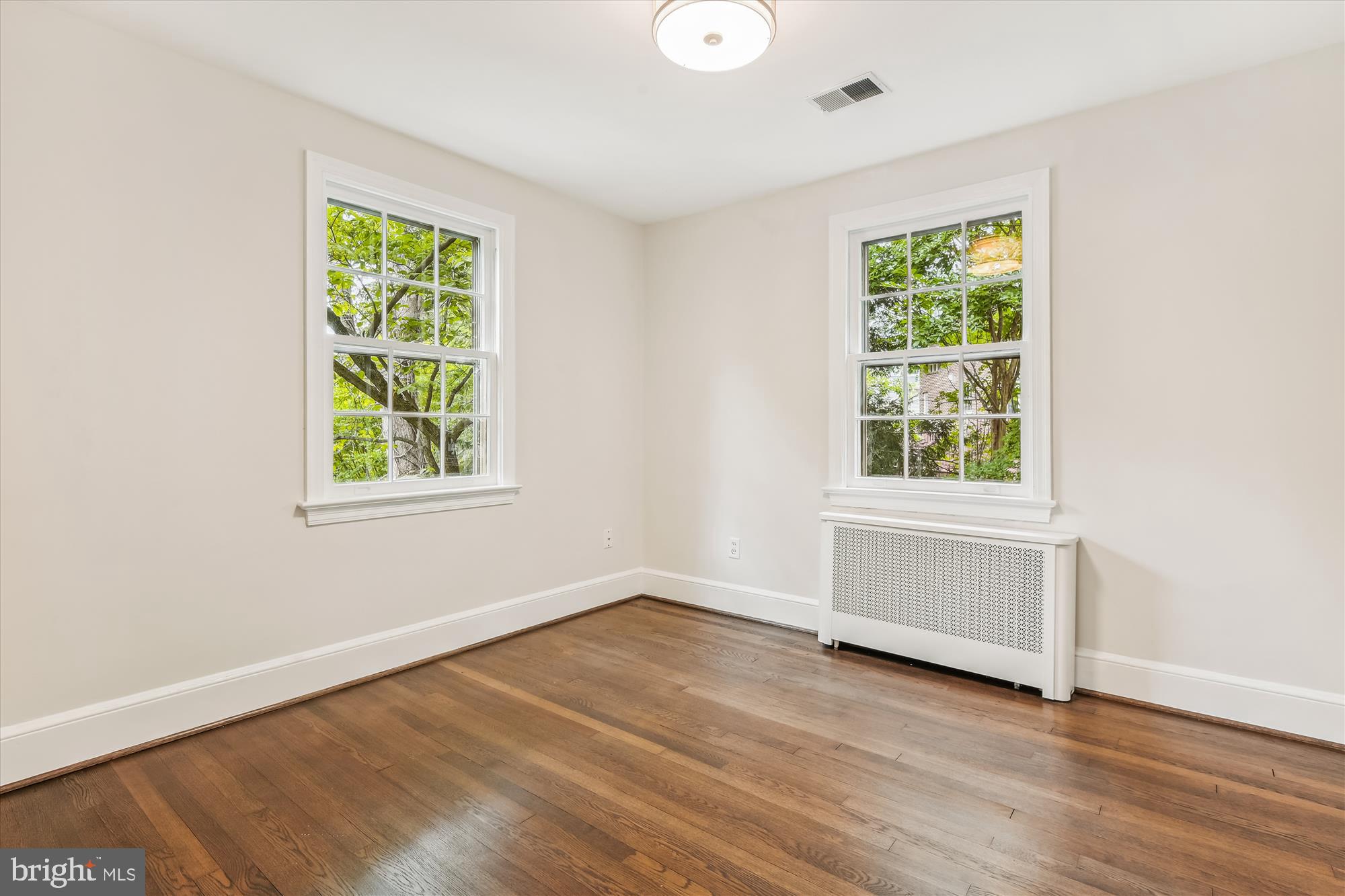 CHEVY CHASE - Residential Lease