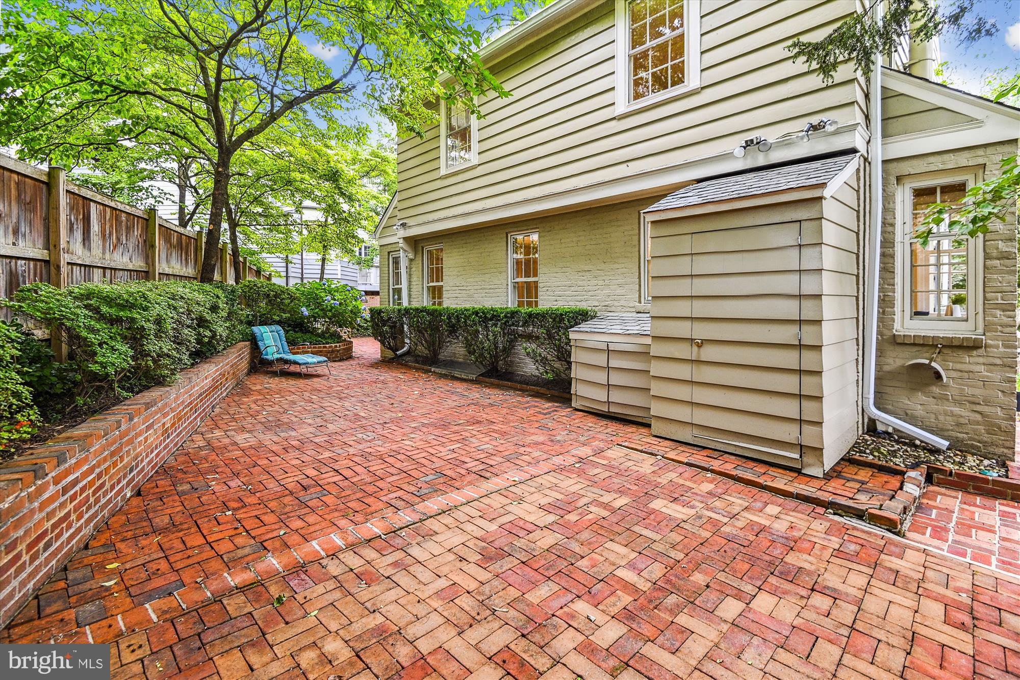 CHEVY CHASE - Residential Lease