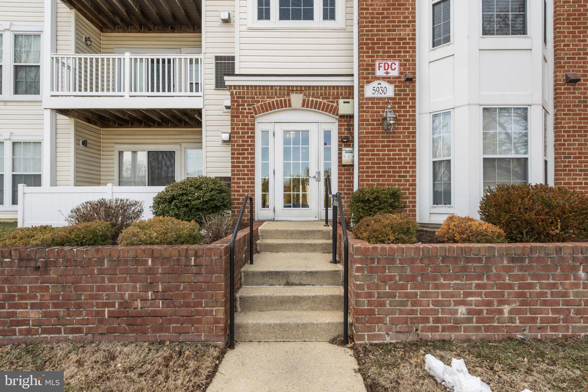 5930 MILLRACE COURT F302