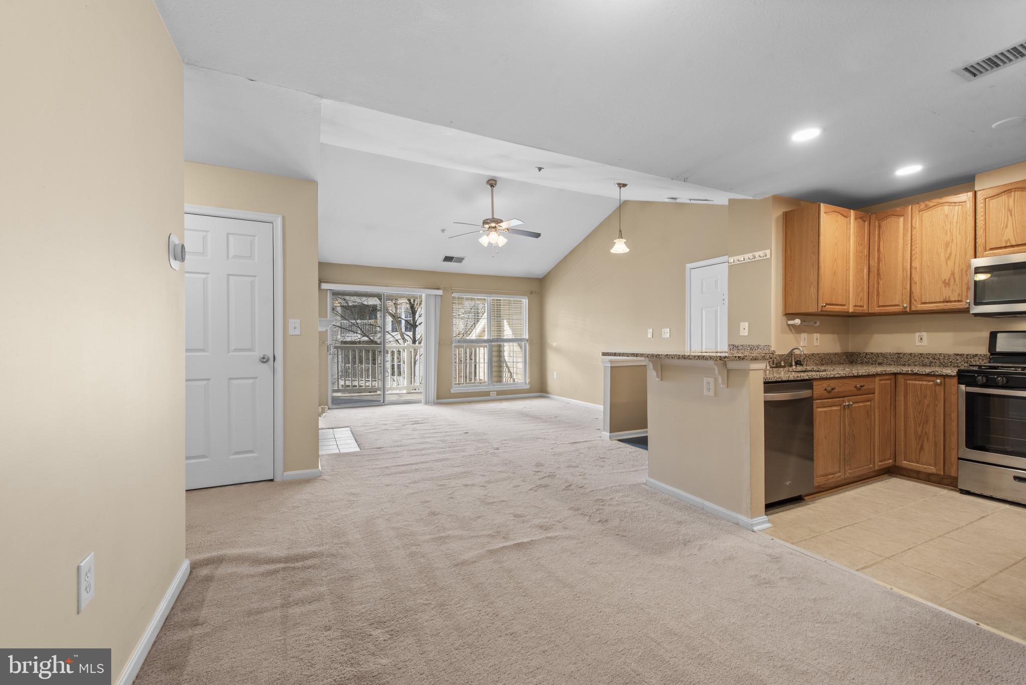 BRISTOL GREEN - Residential