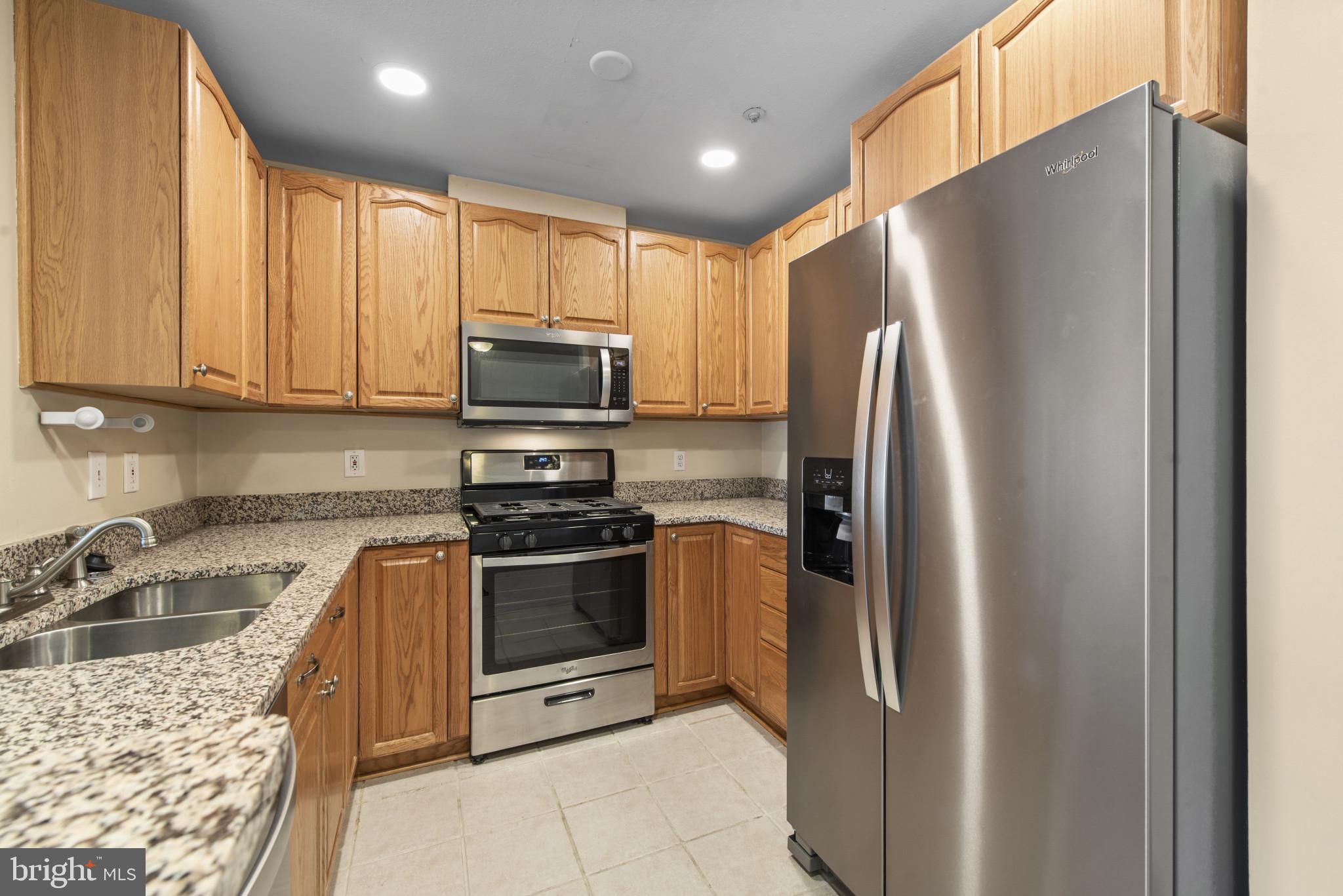 BRISTOL GREEN - Residential