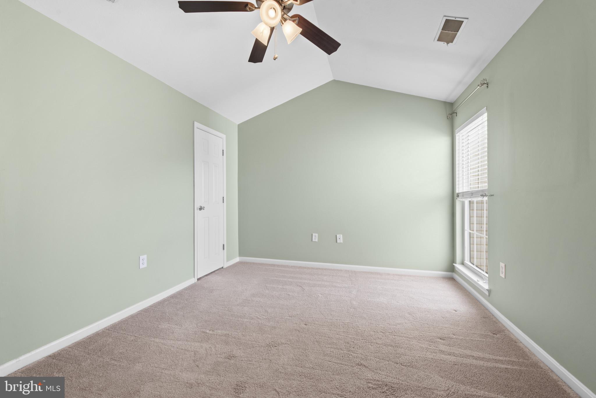 BRISTOL GREEN - Residential