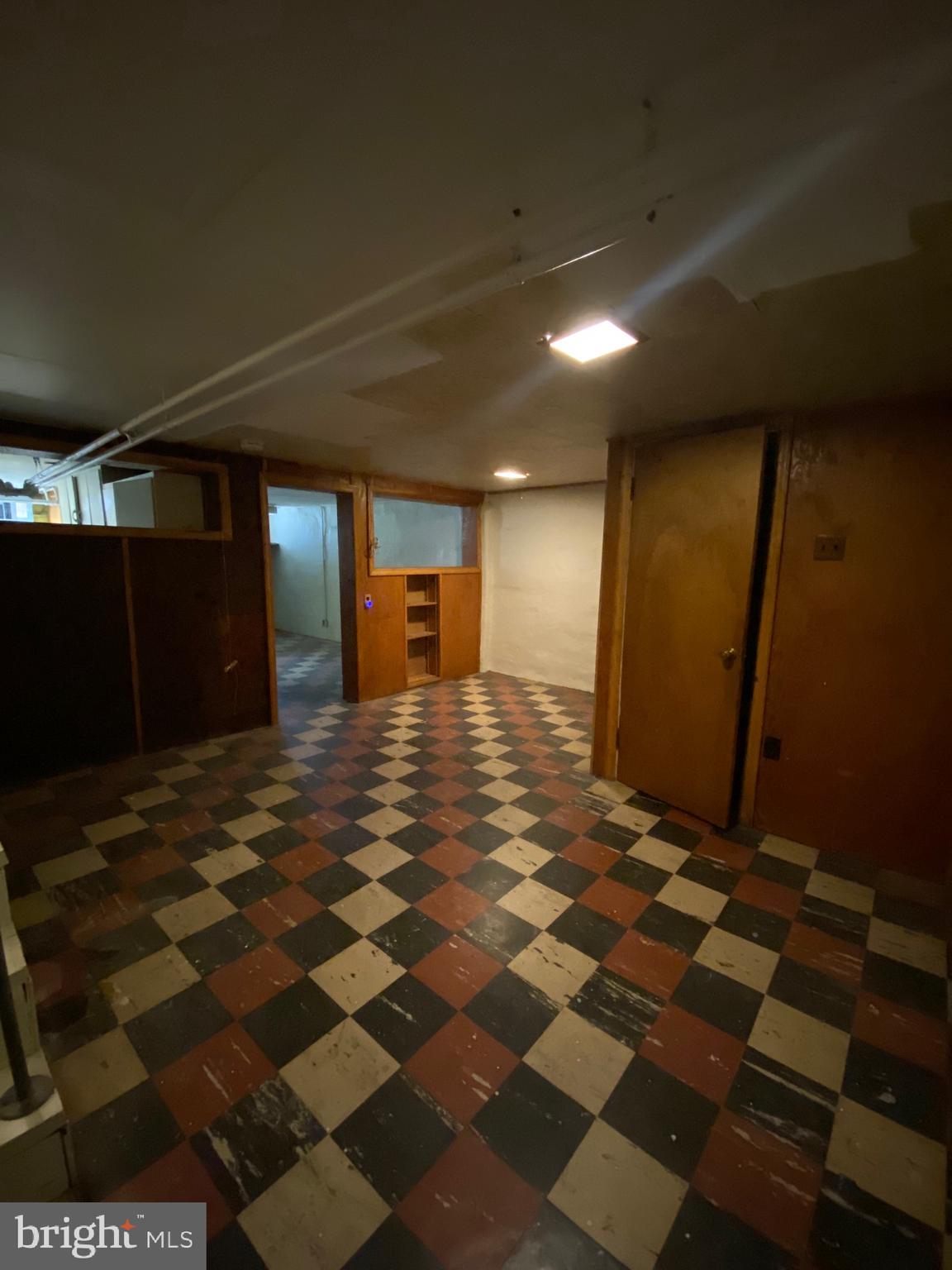 ROSEMONT - Residential Lease