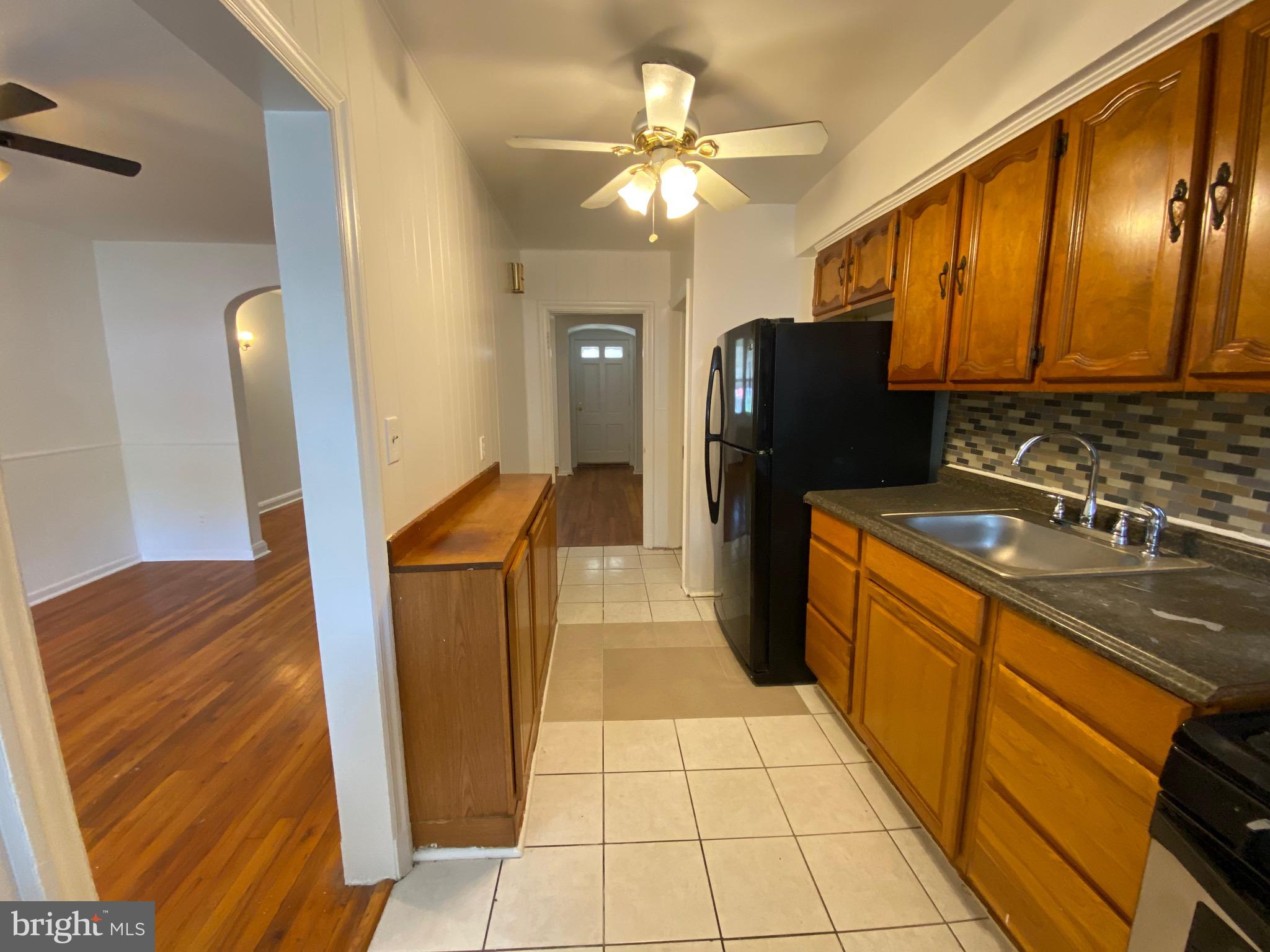 ROSEMONT - Residential Lease