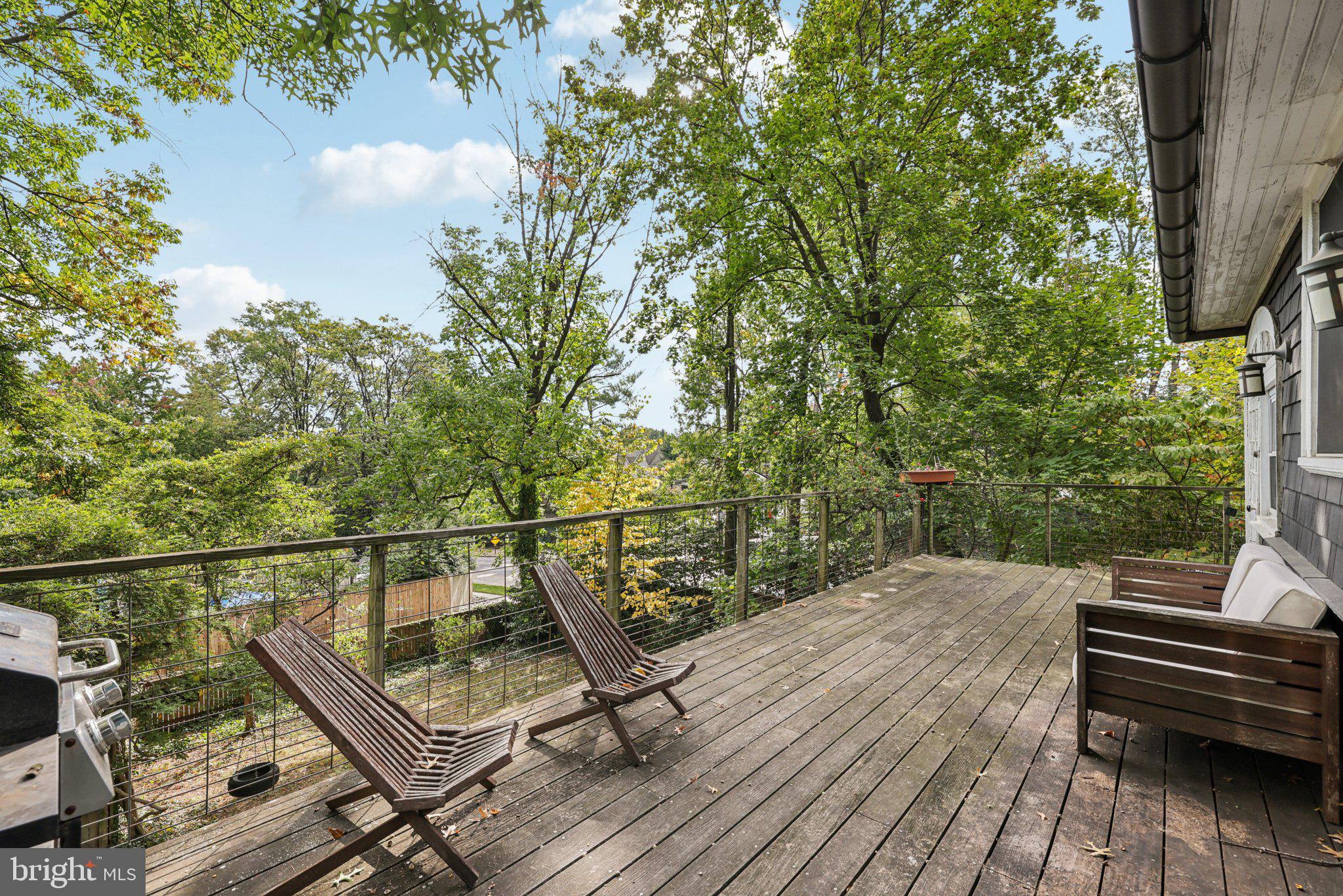 ROLAND PARK - Residential Lease