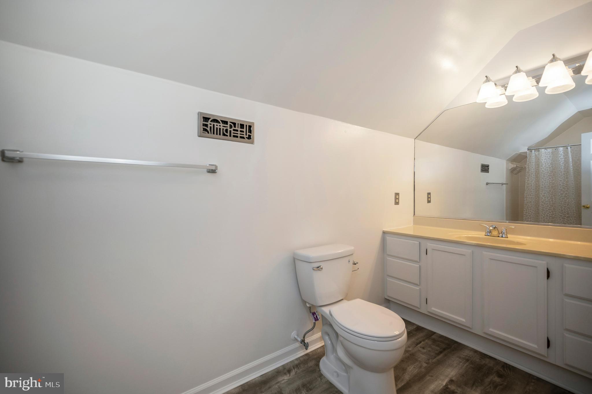 LAKE OF THE WOODS - Residential