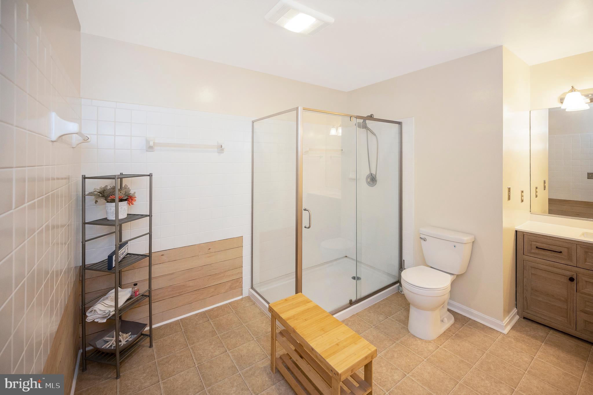 LAKE OF THE WOODS - Residential