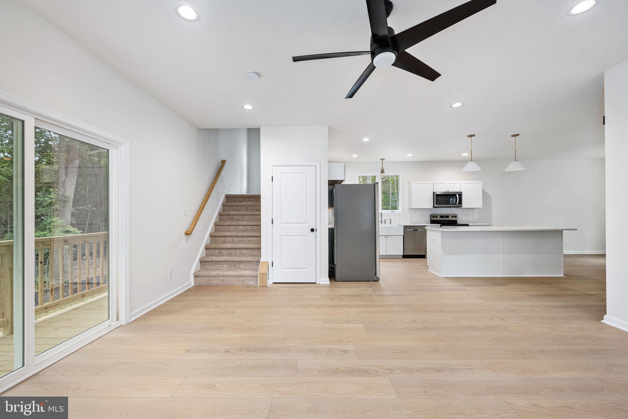 LAKE OF THE WOODS - Residential