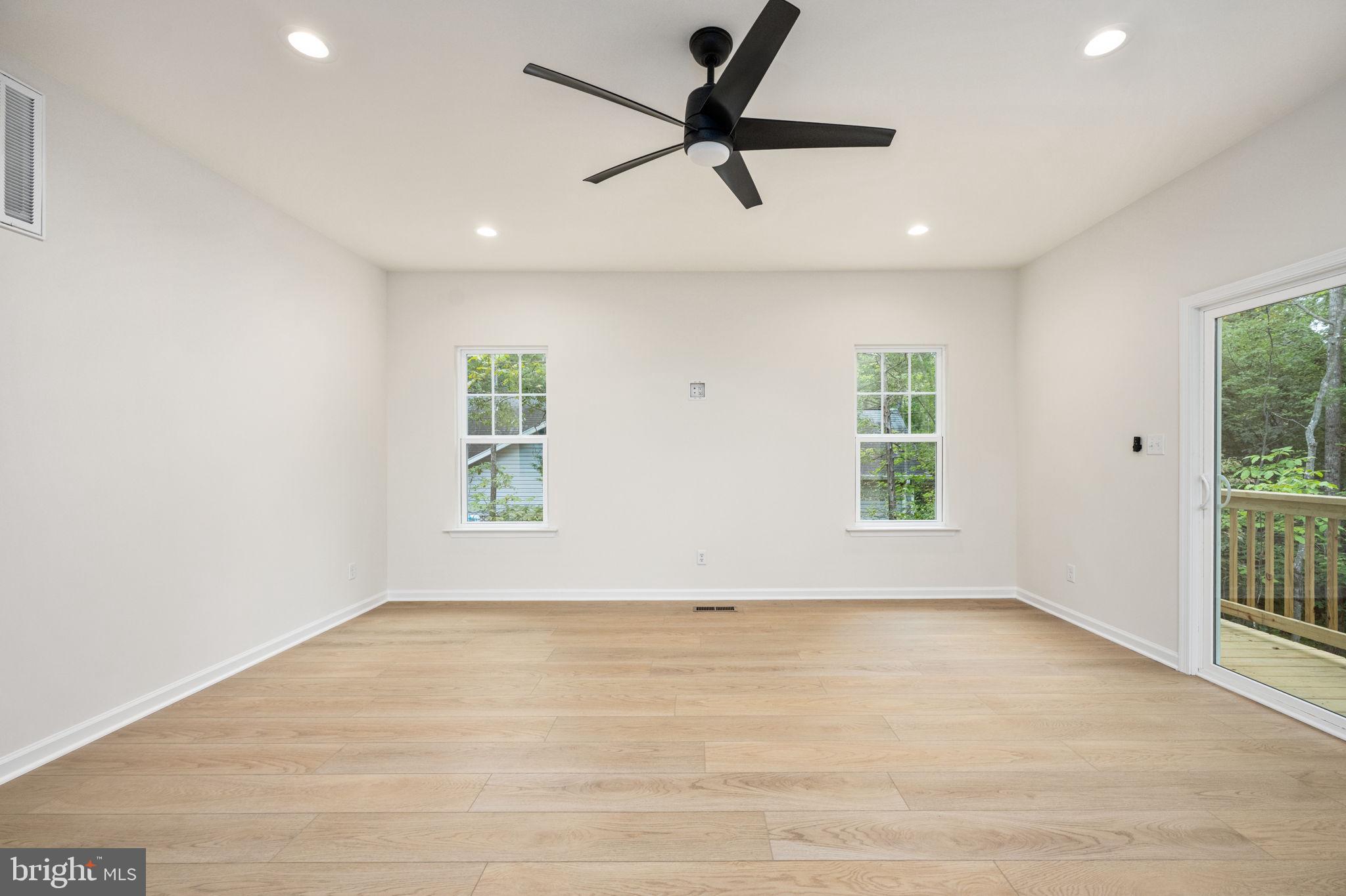 LAKE OF THE WOODS - Residential