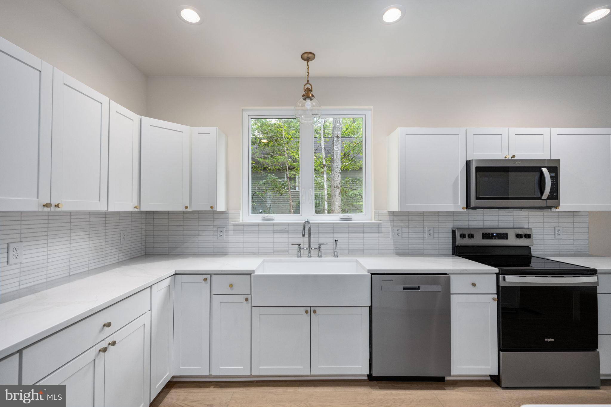 LAKE OF THE WOODS - Residential