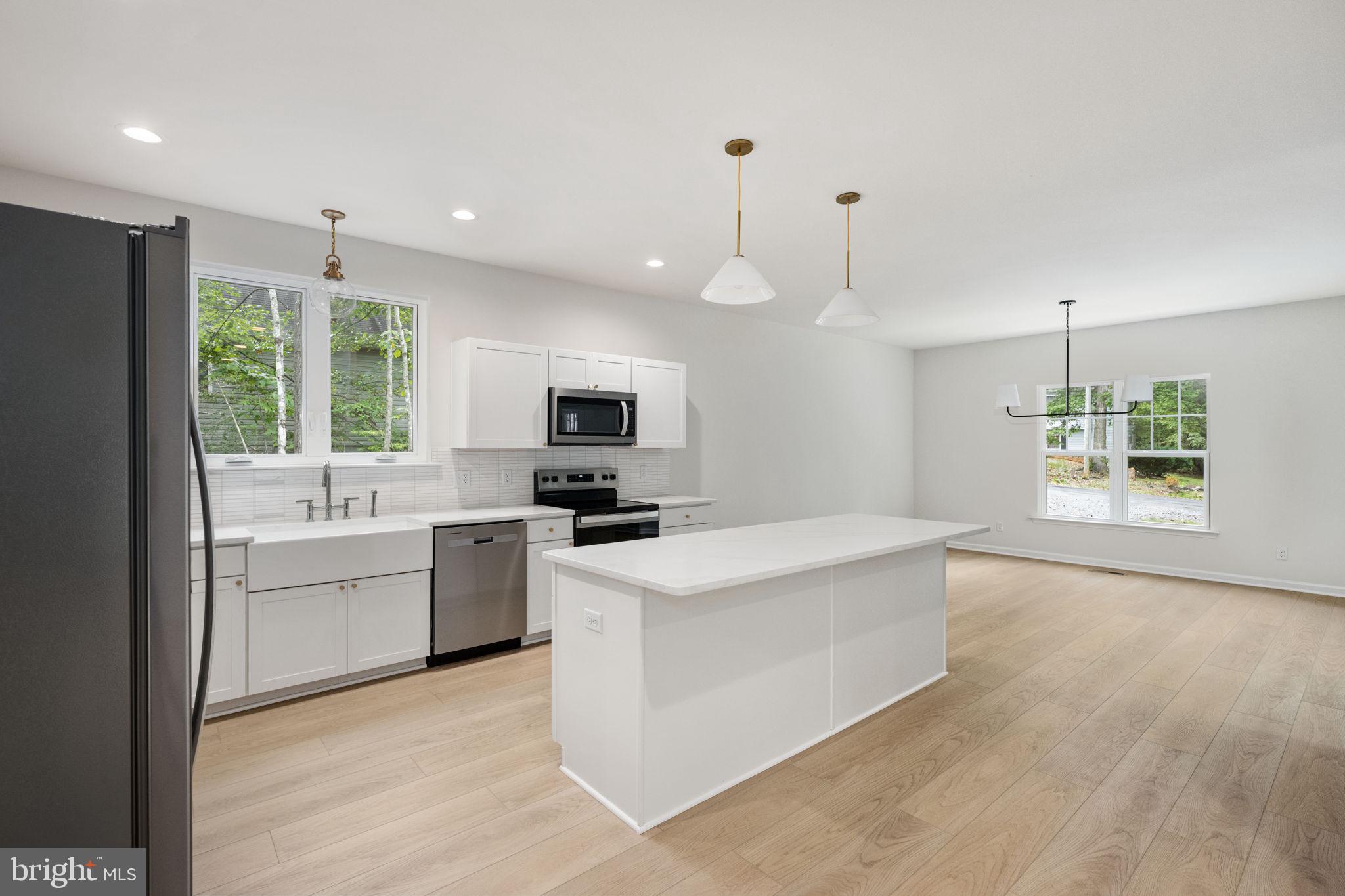 LAKE OF THE WOODS - Residential