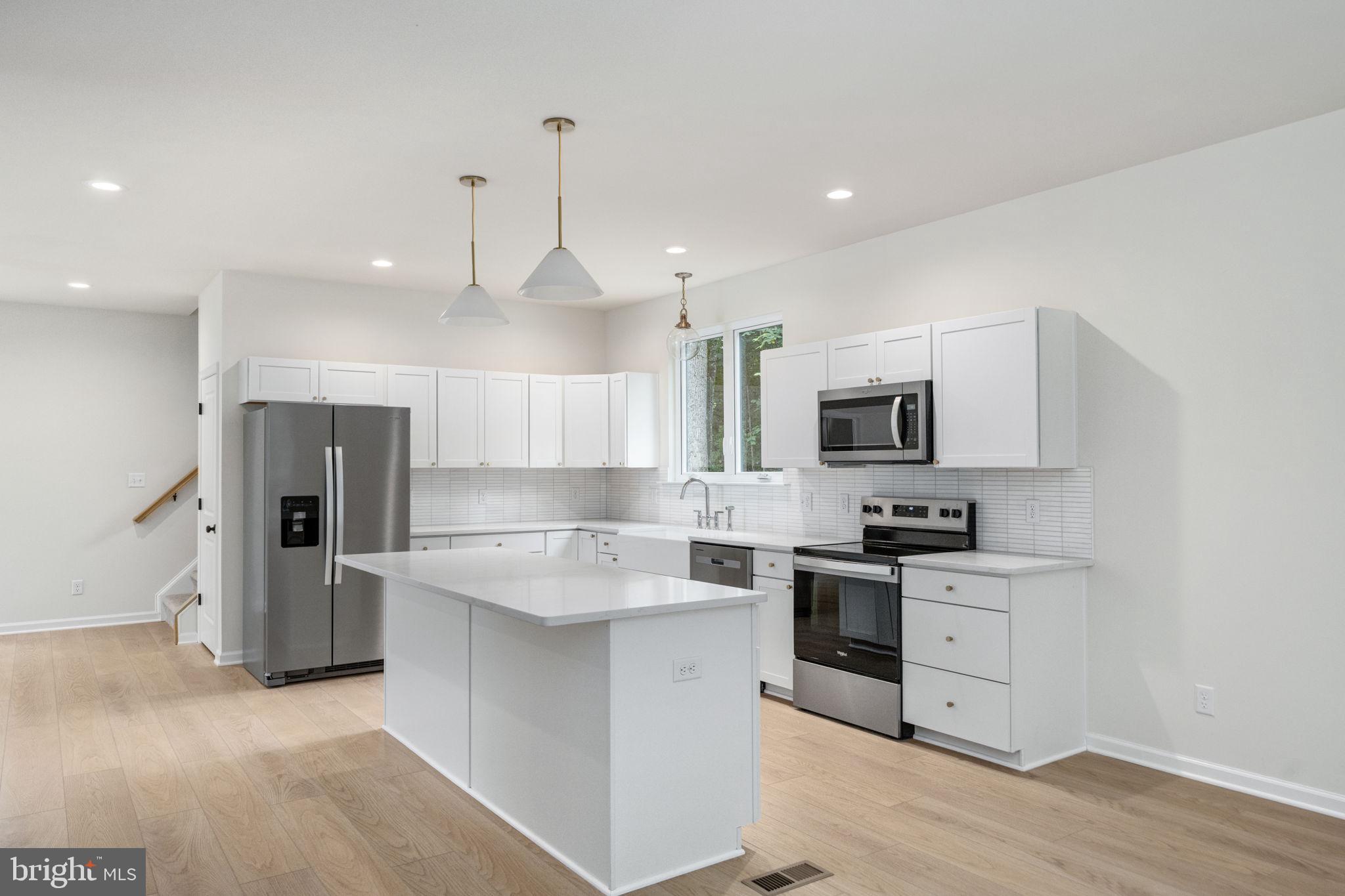 LAKE OF THE WOODS - Residential