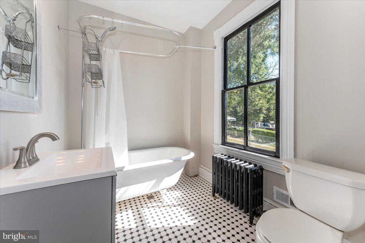 MATTINGLY AVE IND HEAD - Residential Lease