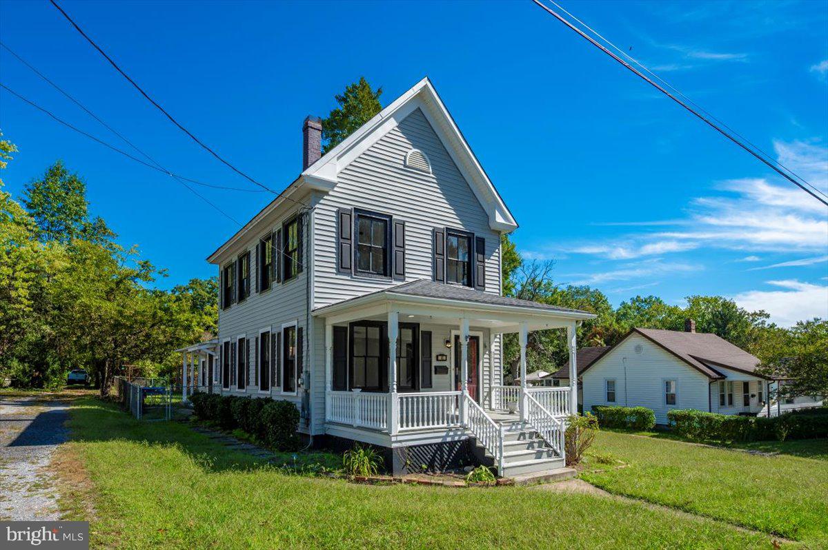 MATTINGLY AVE IND HEAD - Residential Lease