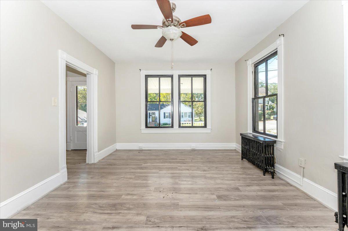 MATTINGLY AVE IND HEAD - Residential Lease