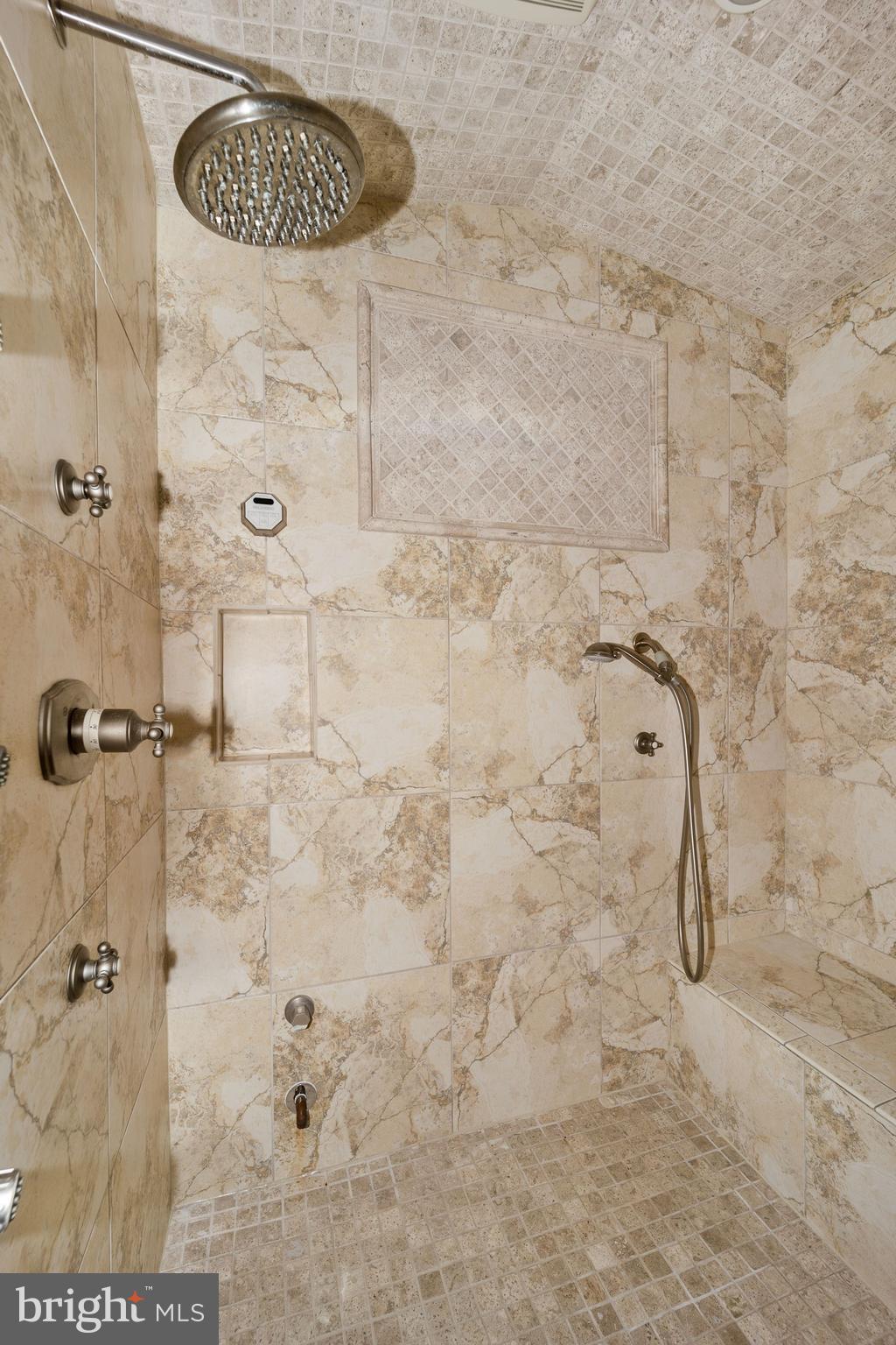 VIRGINIA RUN - Residential