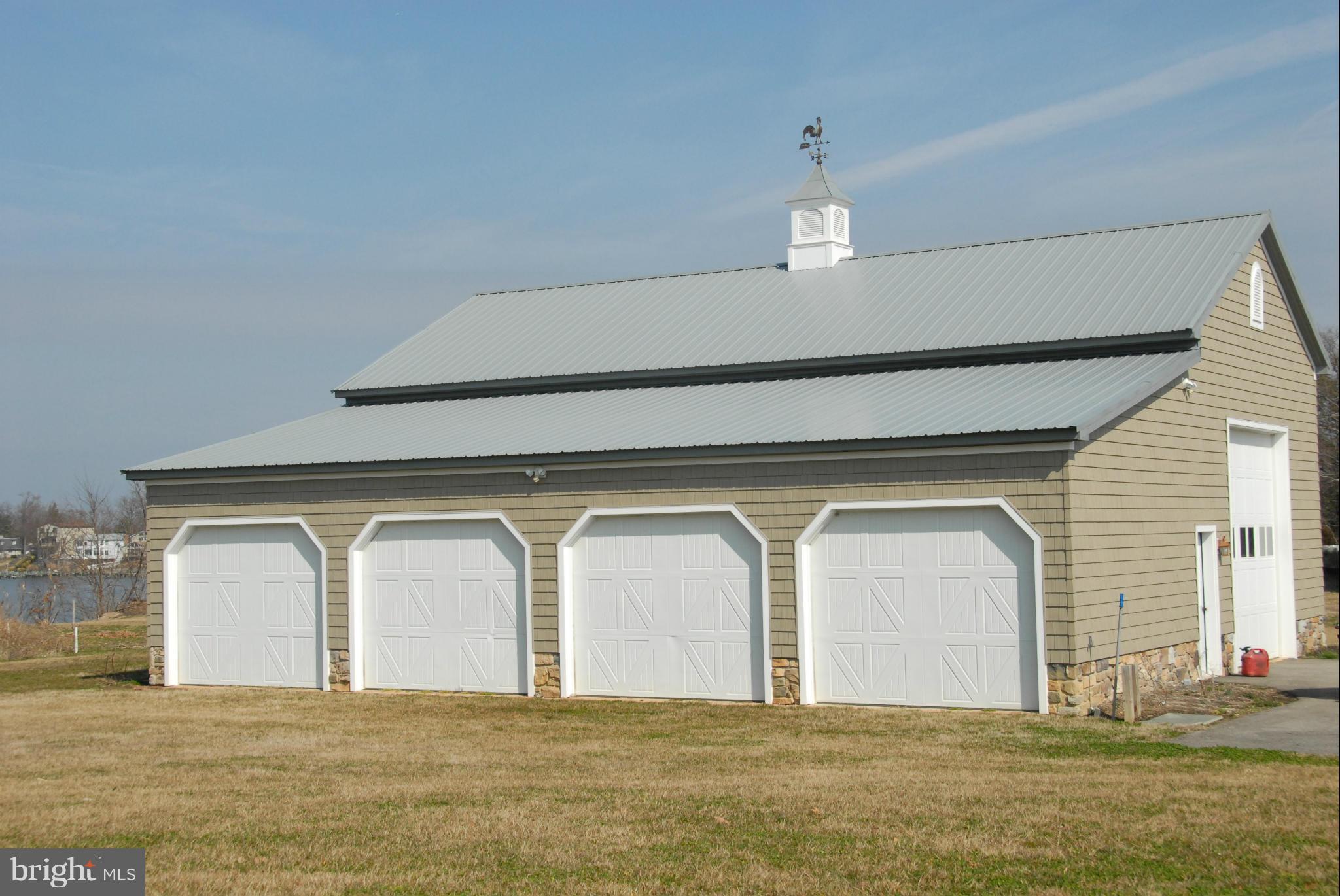 JOHNSON FARM ESTATES - Farm