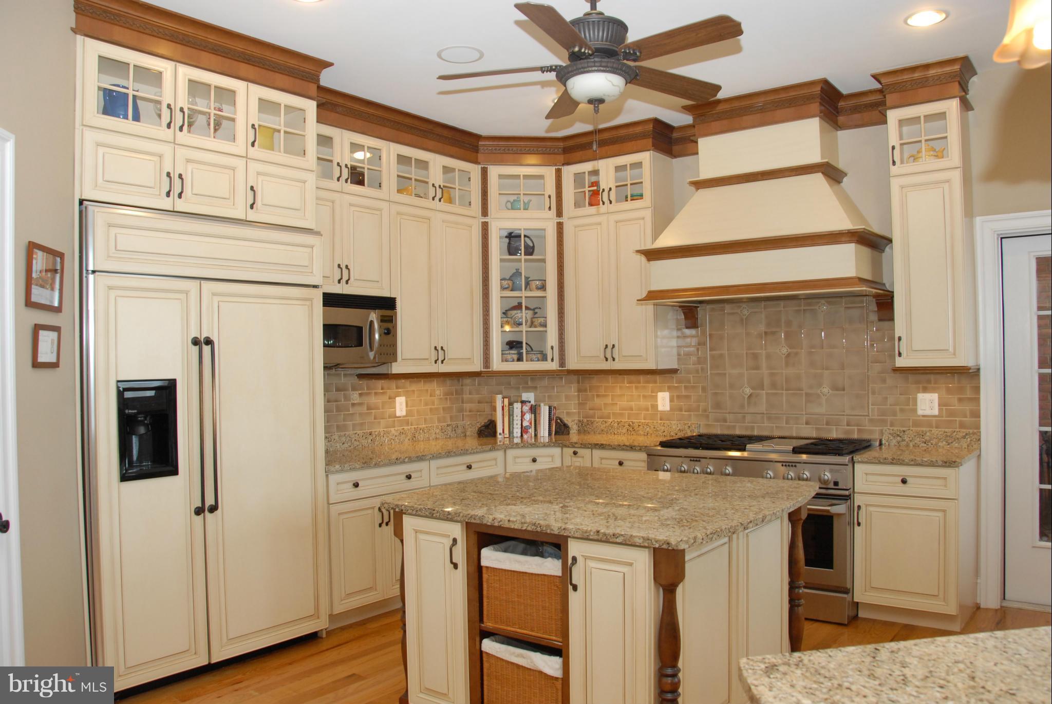 JOHNSON FARM ESTATES - Farm