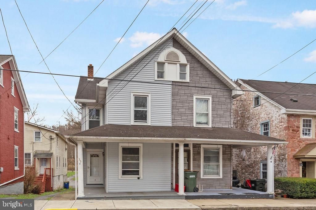 Photo of 35 W MAIN ST, ADAMSTOWN, PA 19501 (MLS # PALA2030250)