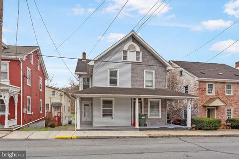 Photo of 35 W MAIN ST, ADAMSTOWN, PA 19501 (MLS # PALA2030250)