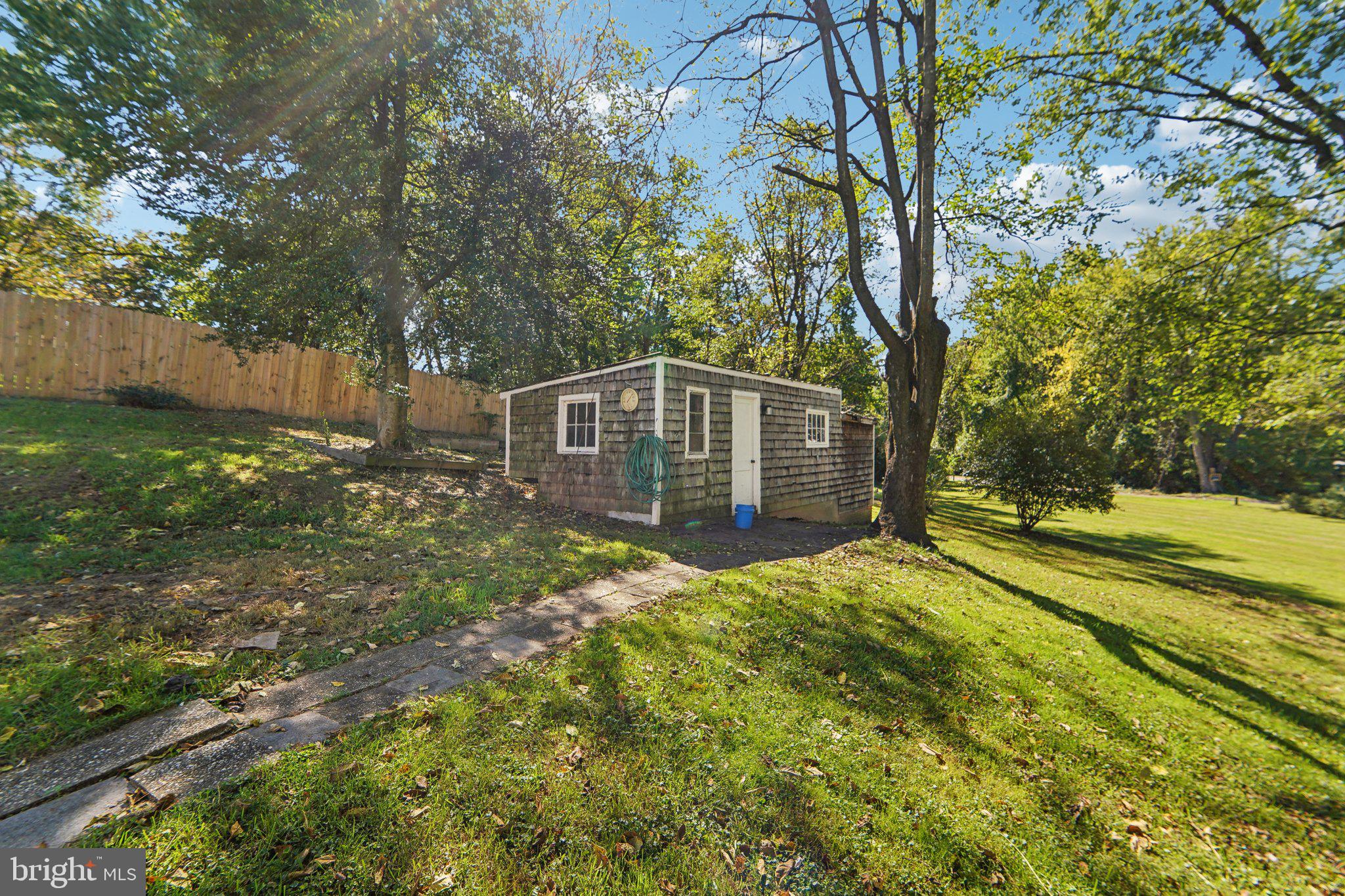 COLESVILLE OUTSIDE - Residential