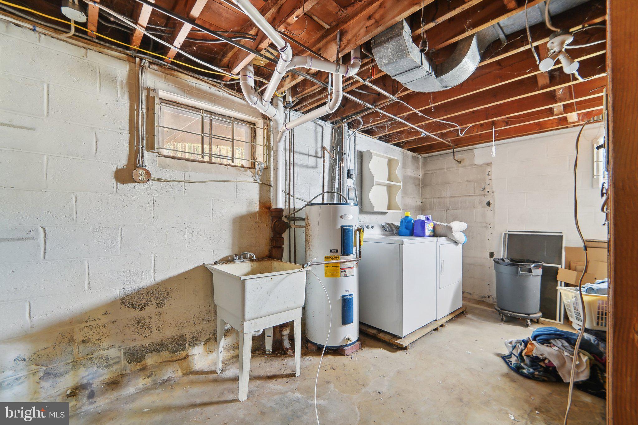 COLESVILLE OUTSIDE - Residential