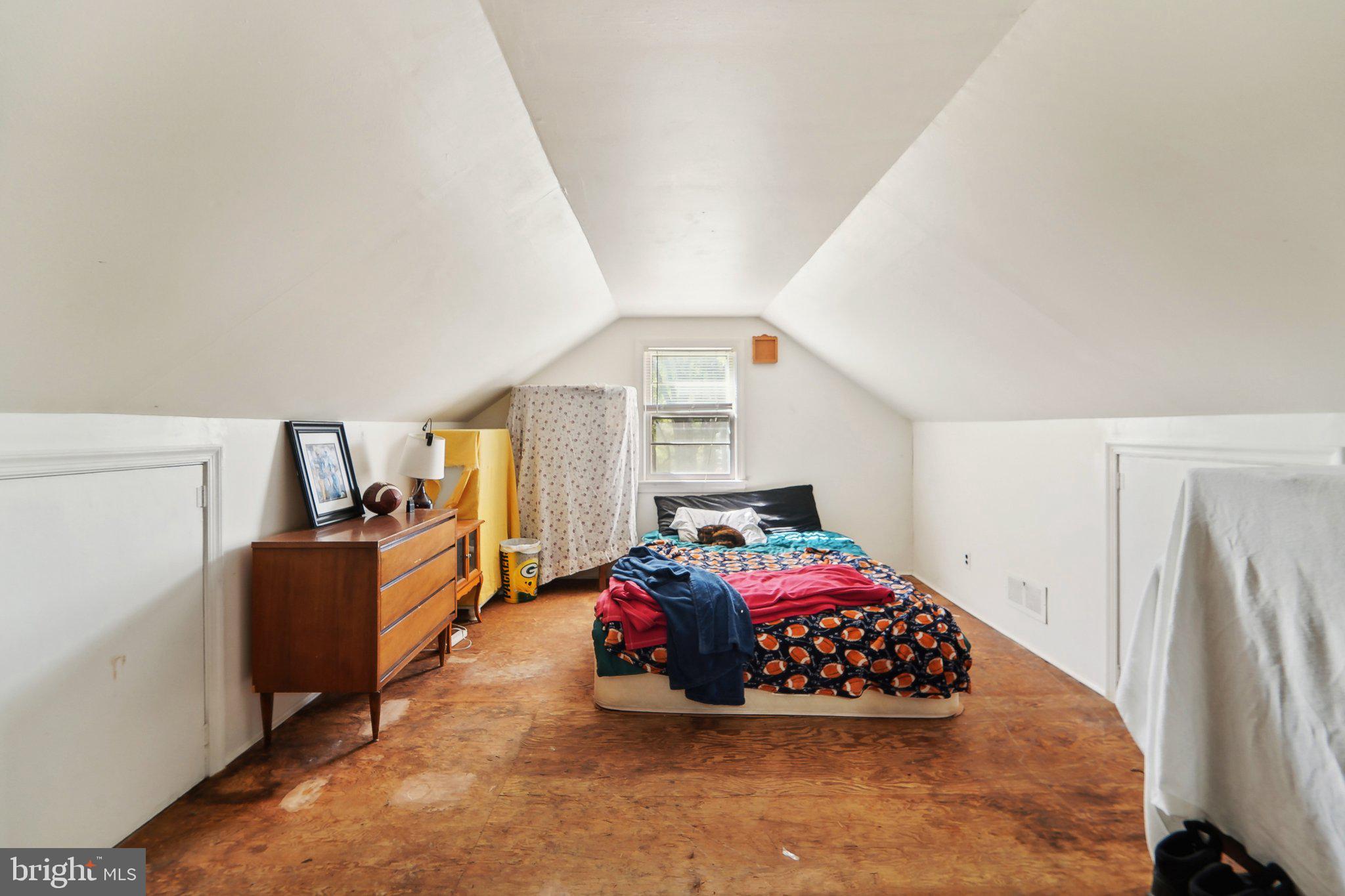 COLESVILLE OUTSIDE - Residential