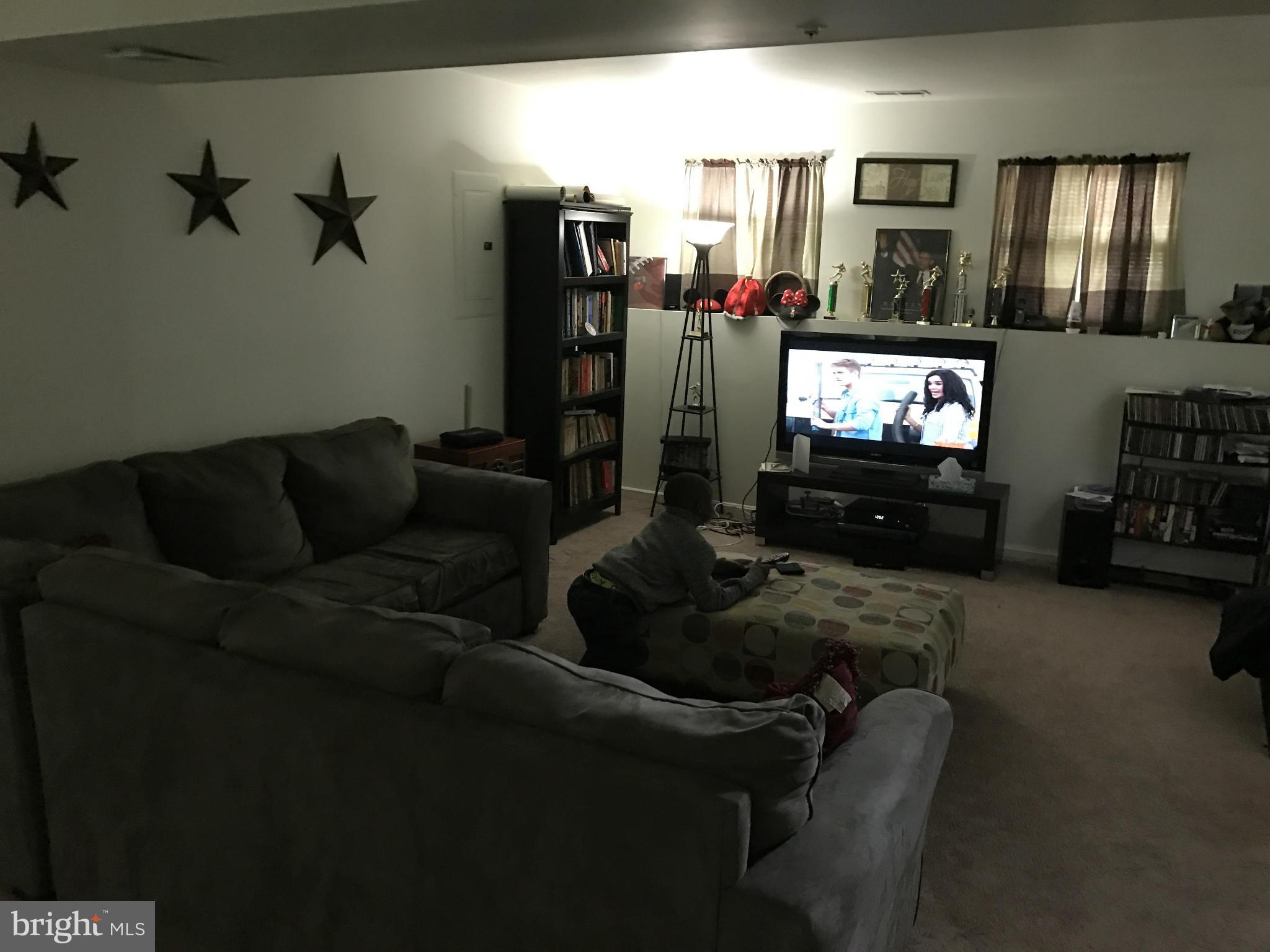 EAST COLUMBIA - Residential