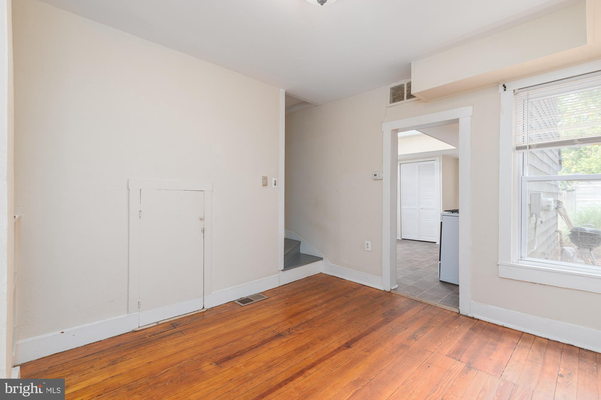 HISTORIC DISTRICT - Residential Lease