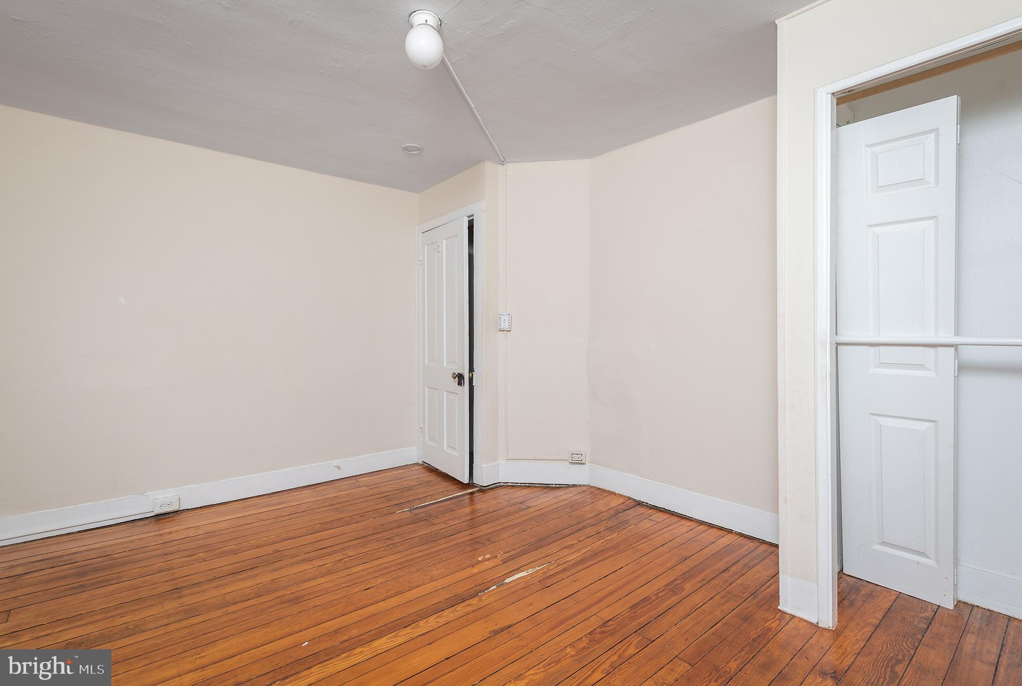 HISTORIC DISTRICT - Residential Lease