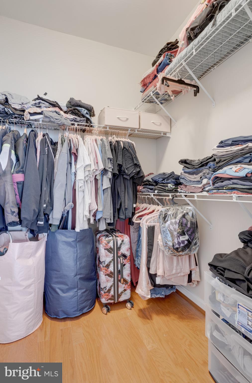 WESTBROOK COURT - Residential