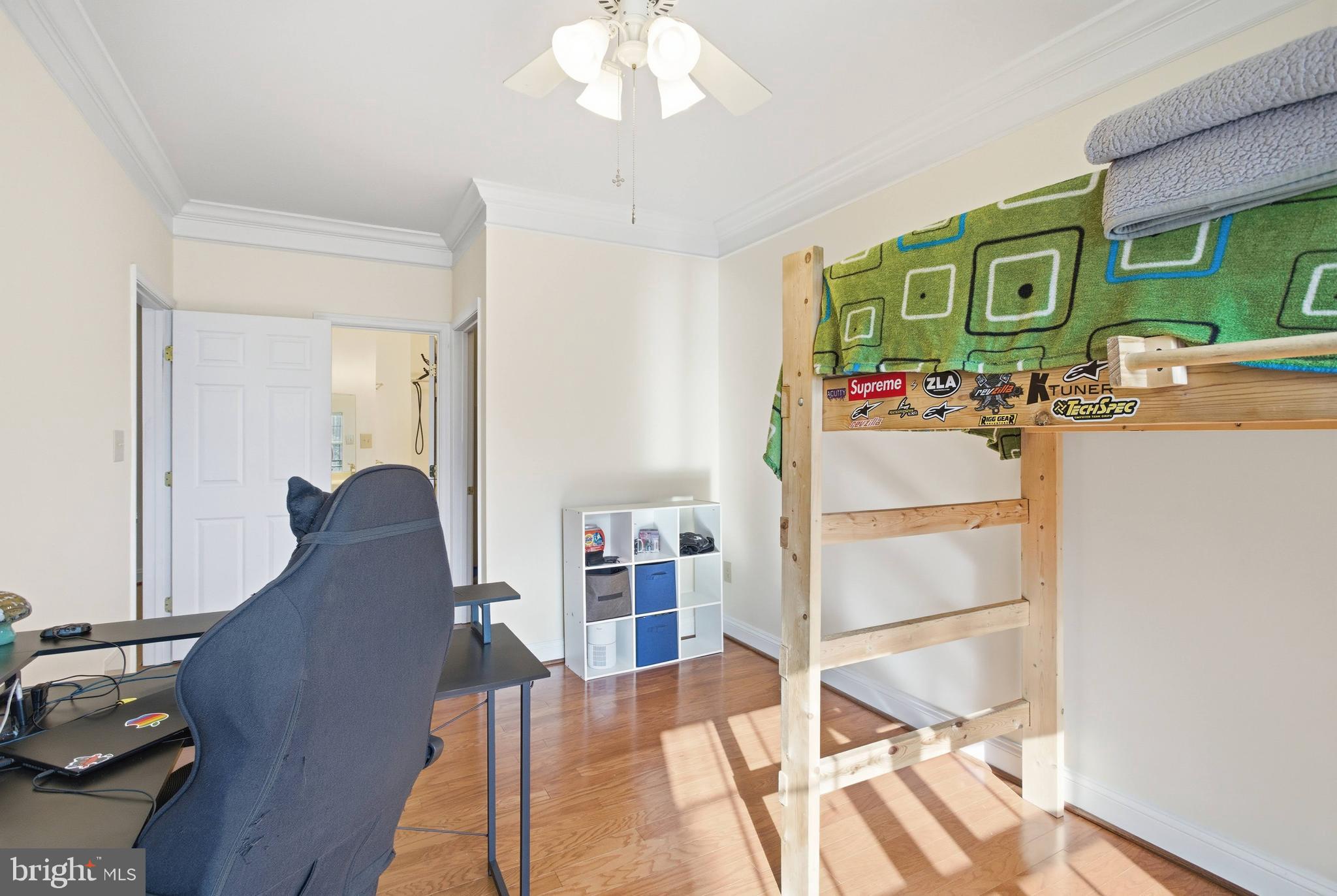 WESTBROOK COURT - Residential