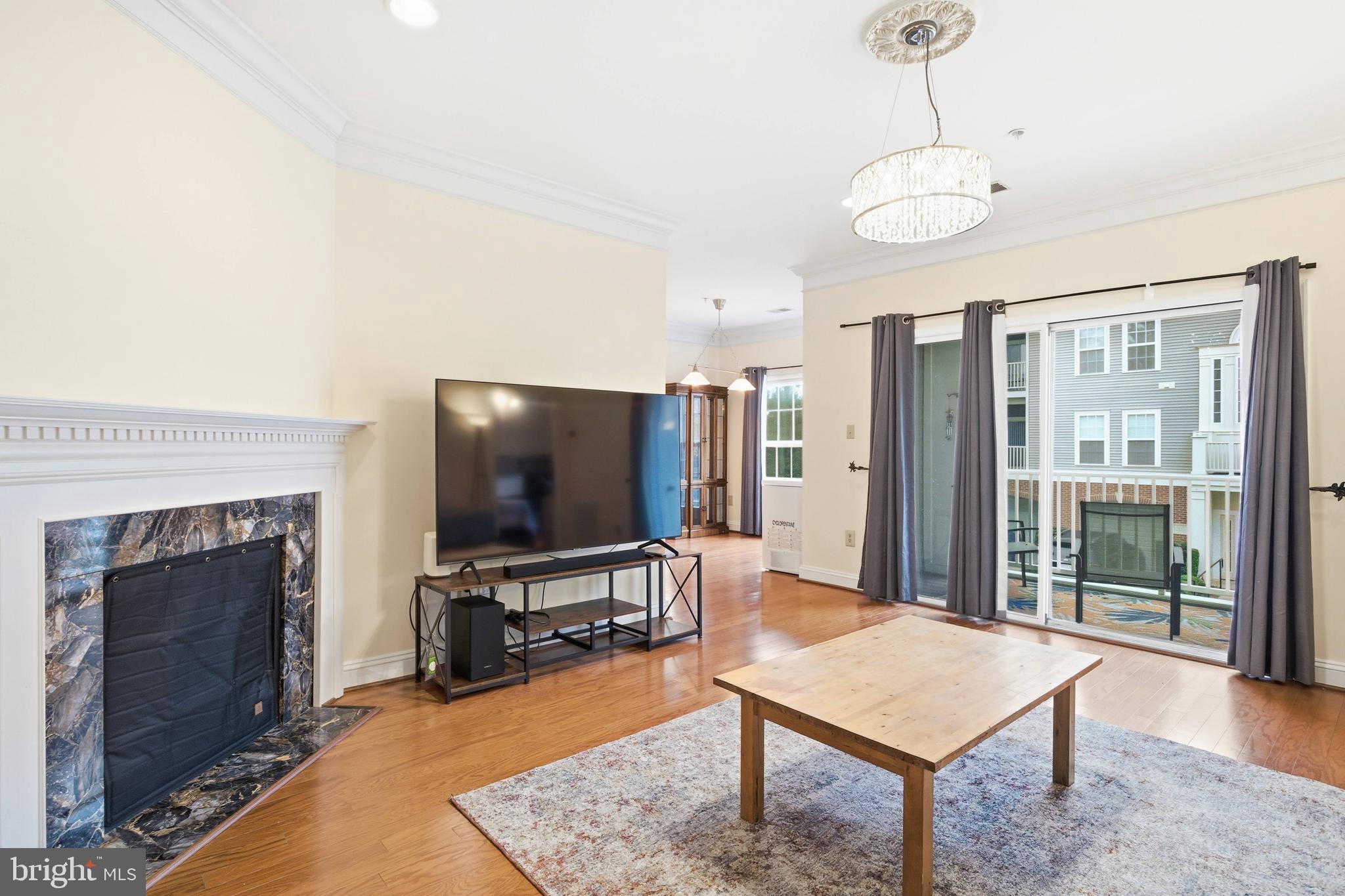 WESTBROOK COURT - Residential