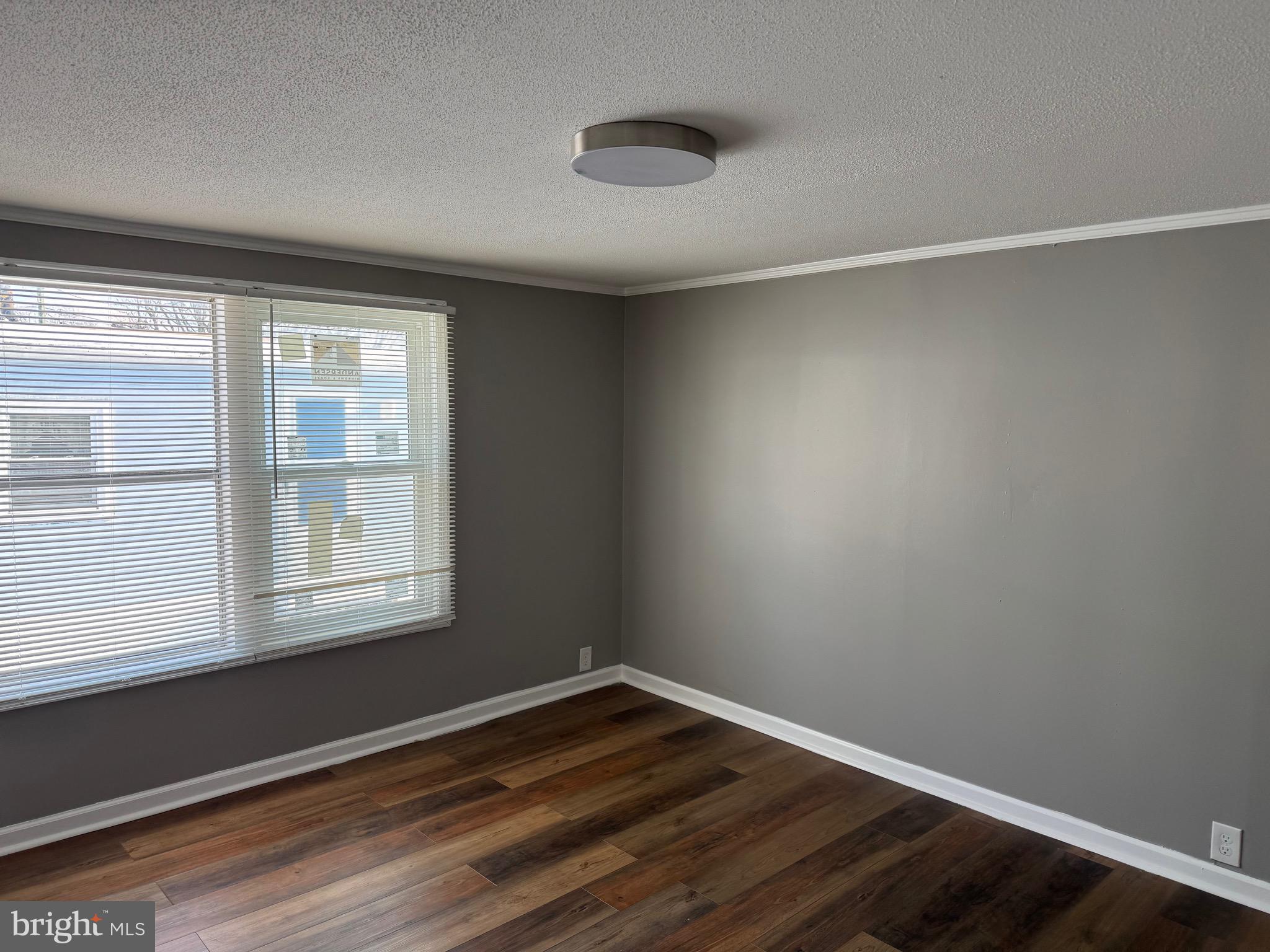 LAKEVIEW TRAILER PARK - Residential Lease