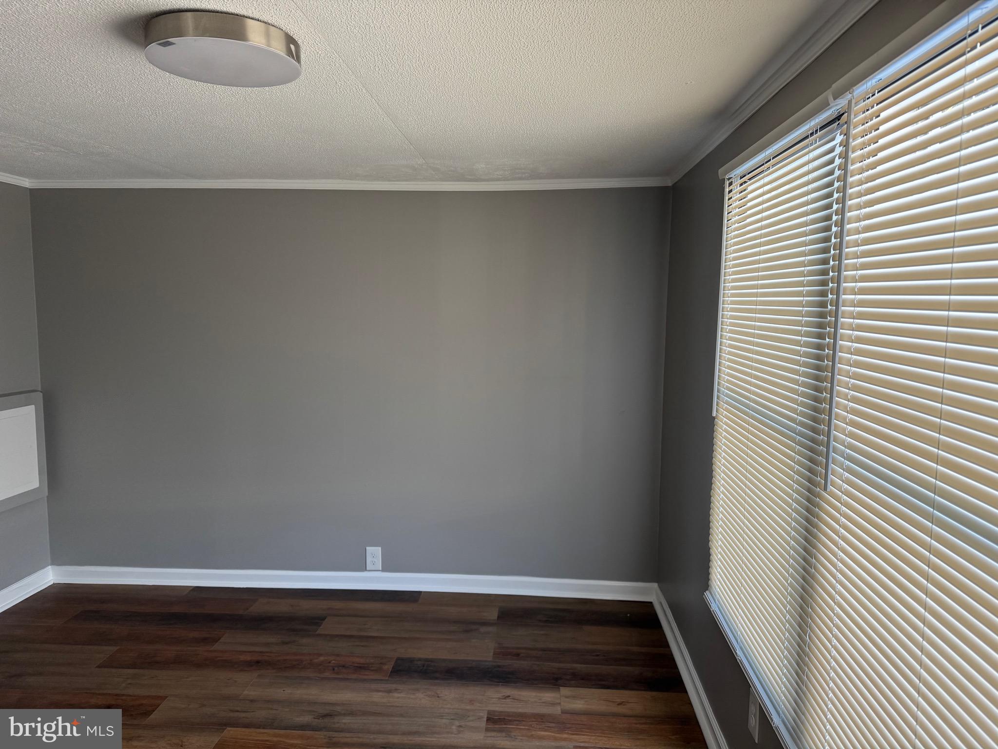 LAKEVIEW TRAILER PARK - Residential Lease