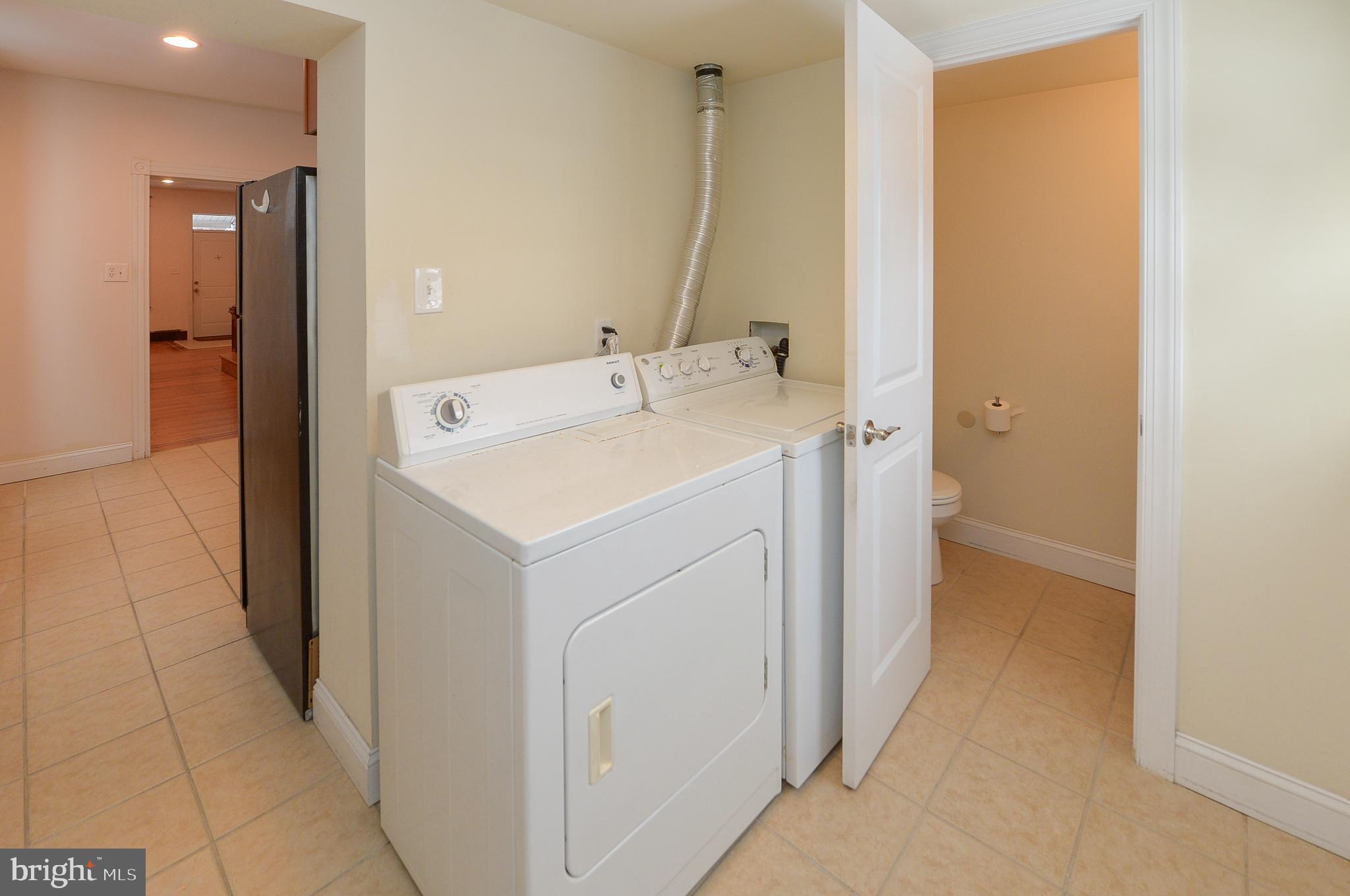 EAST FALLS - Residential