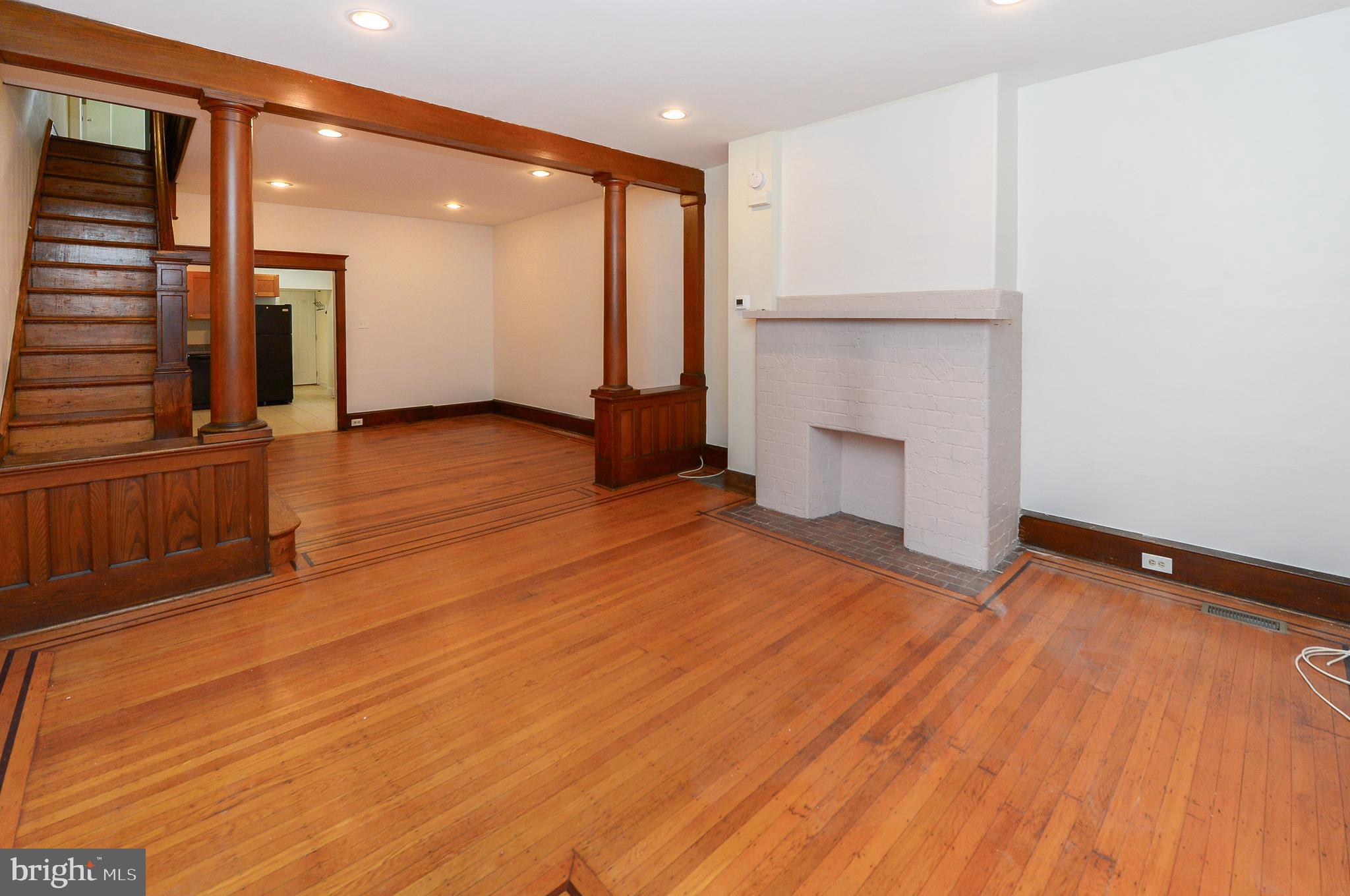 EAST FALLS - Residential